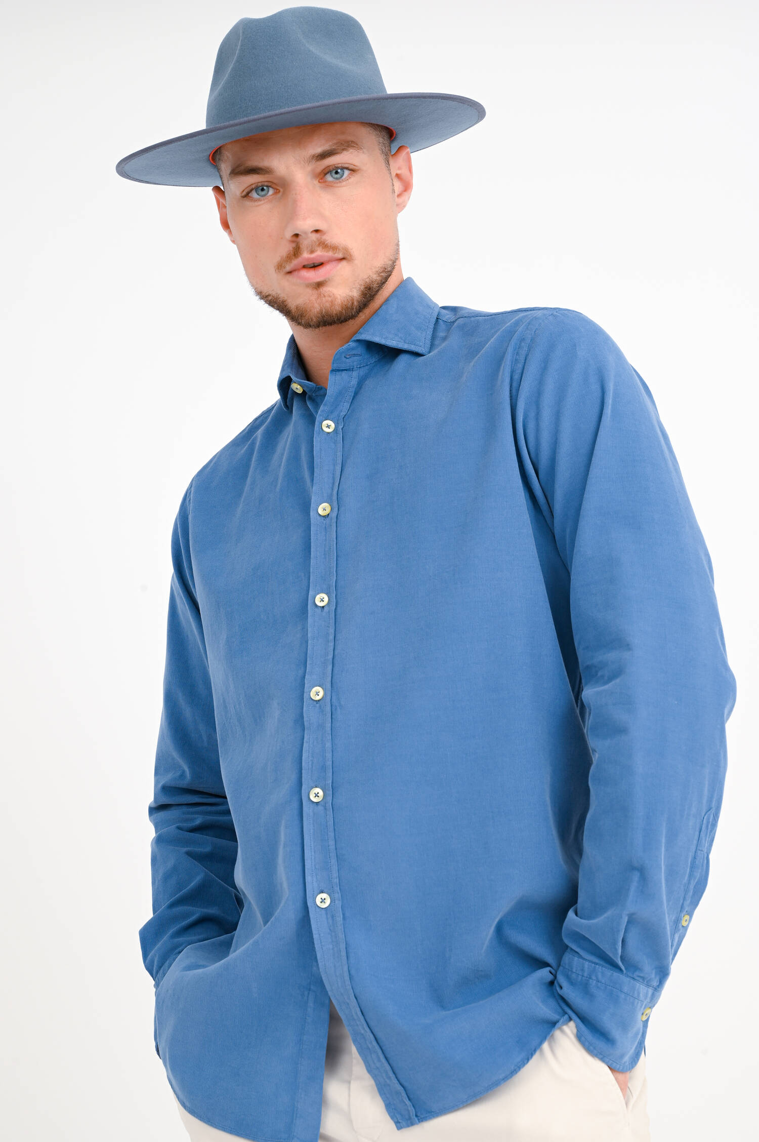 Hut THALASSOPHILE in Taubenblau Hut THALASSOPHILE in Taubenblau