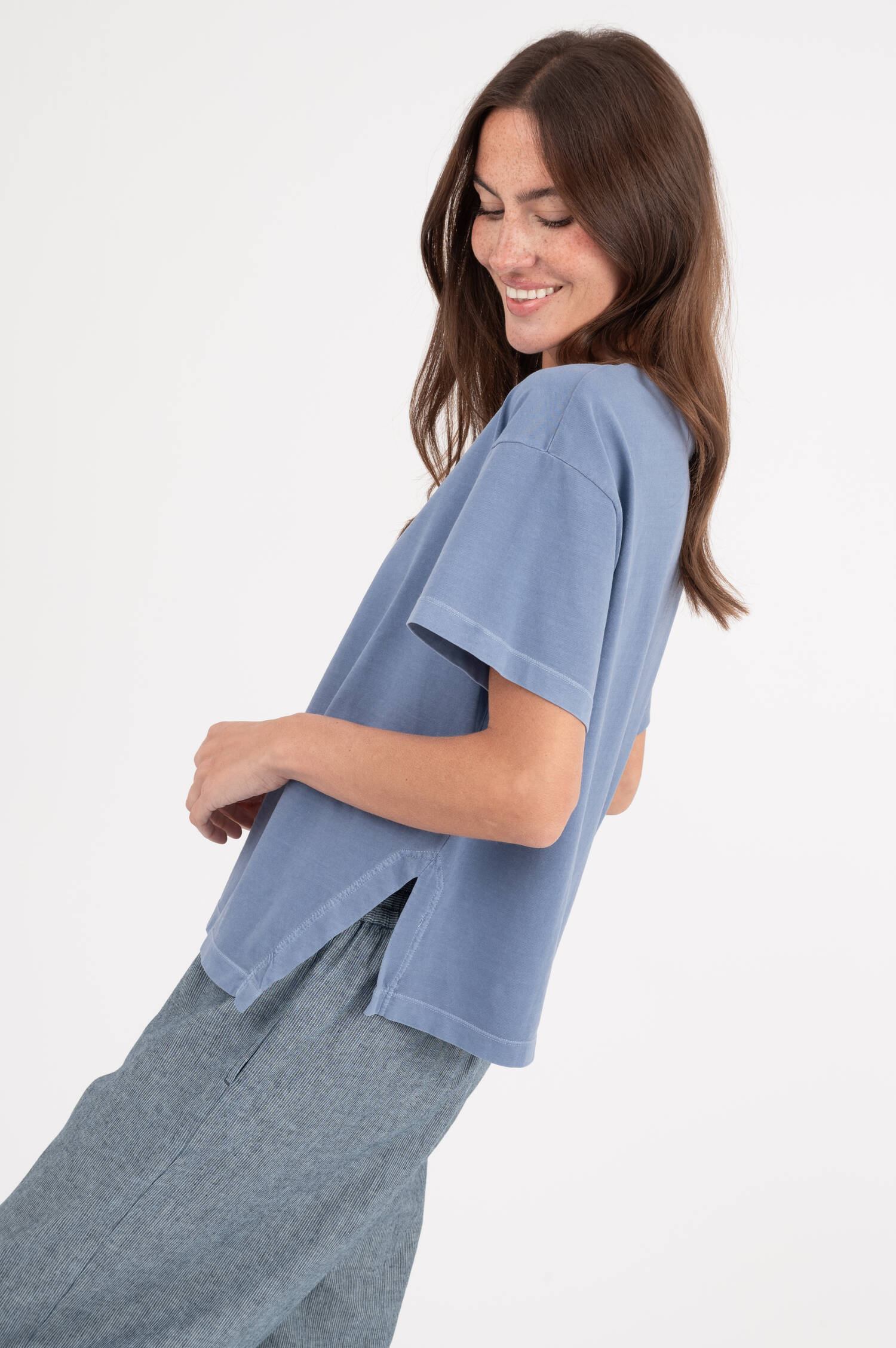 Oversize T-Shirt in Blaugrau Oversize T-Shirt in Blaugrau