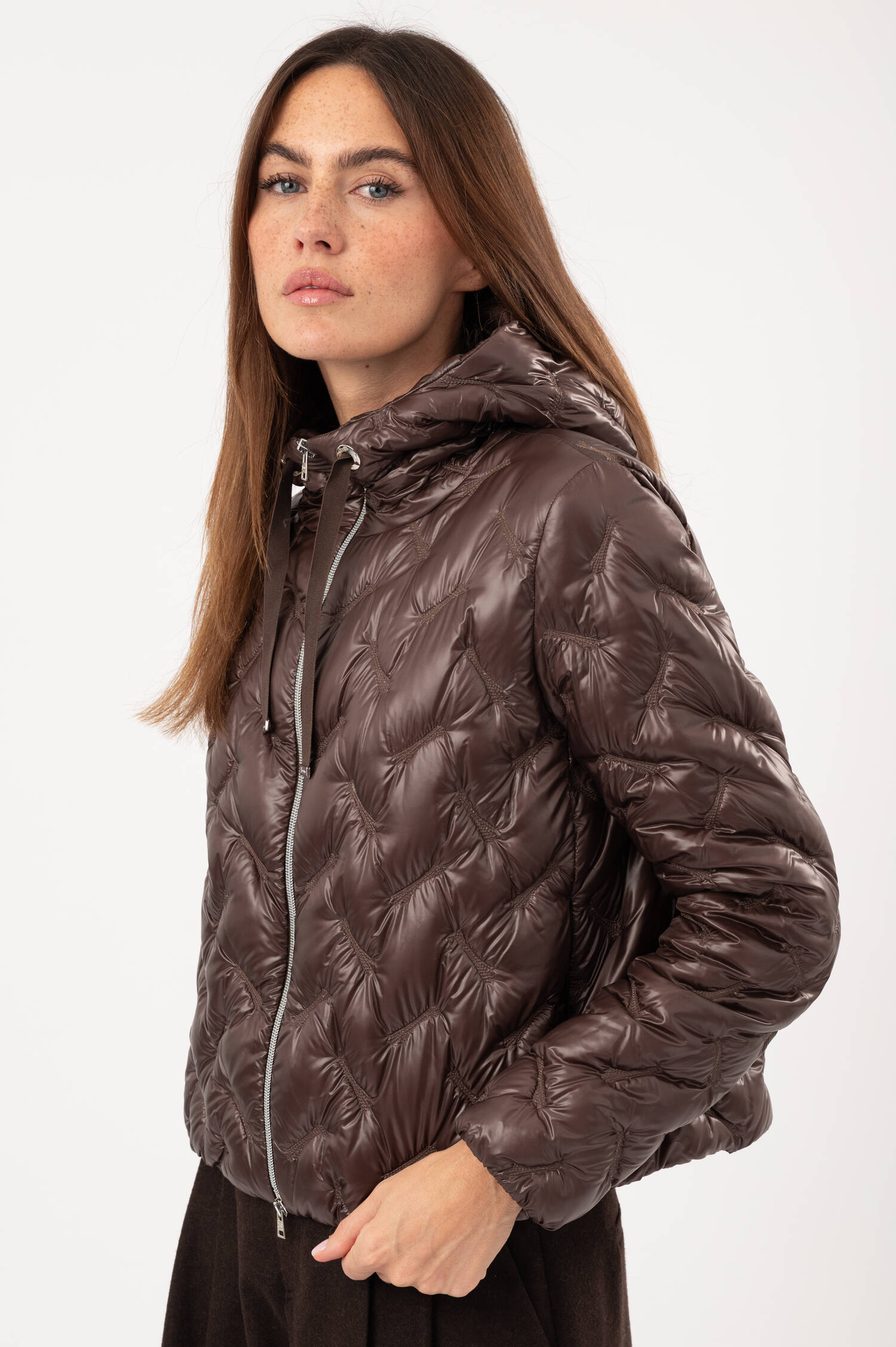 Leichte Daunenjacke in Braun