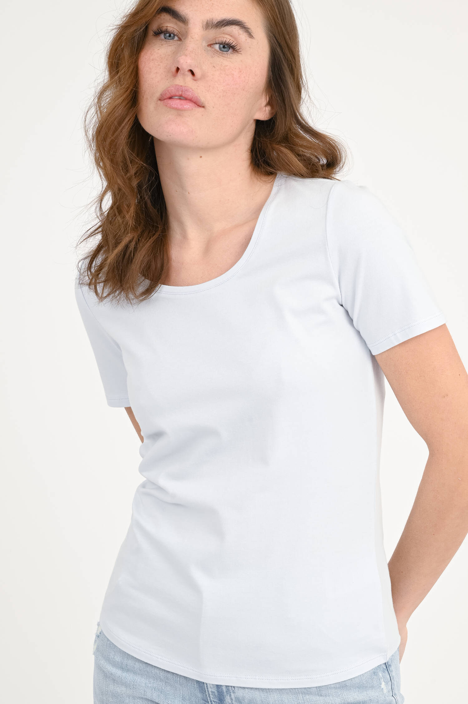  Baumwoll-Shirt mit Rundhalsausschnitt in Hellblau