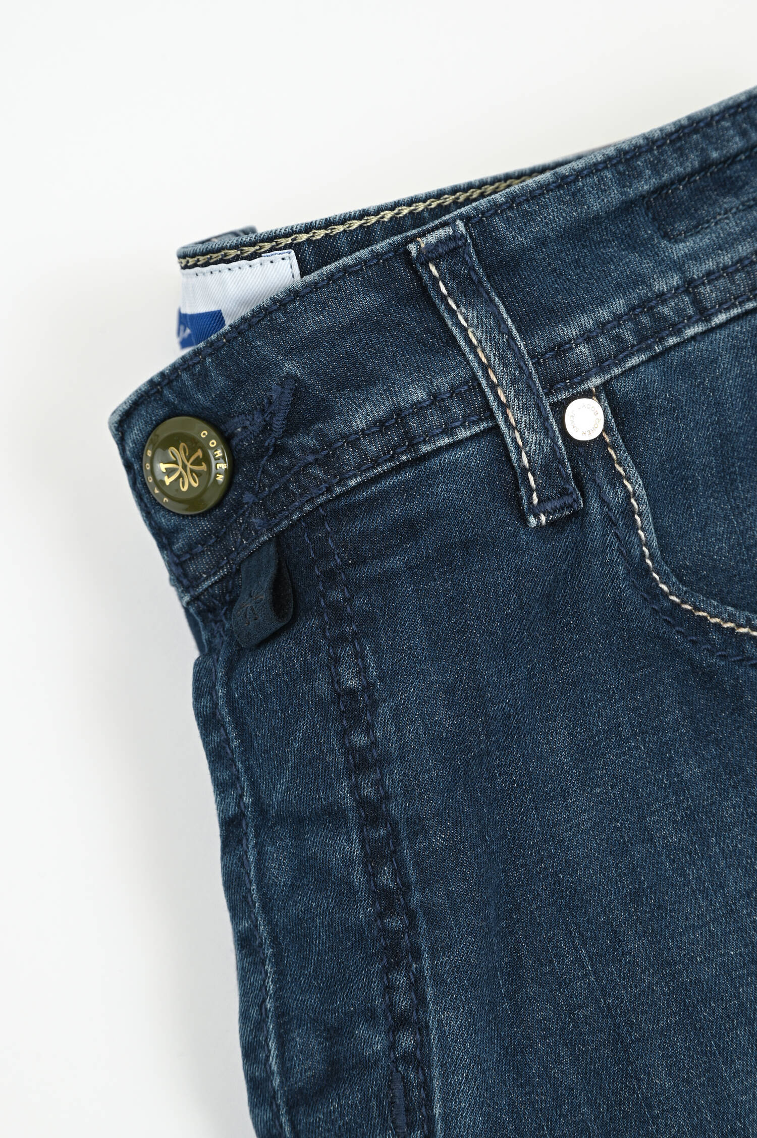 Slim Fit Jeans BARD in Dunkelblau Slim Fit Jeans BARD in Dunkelblau