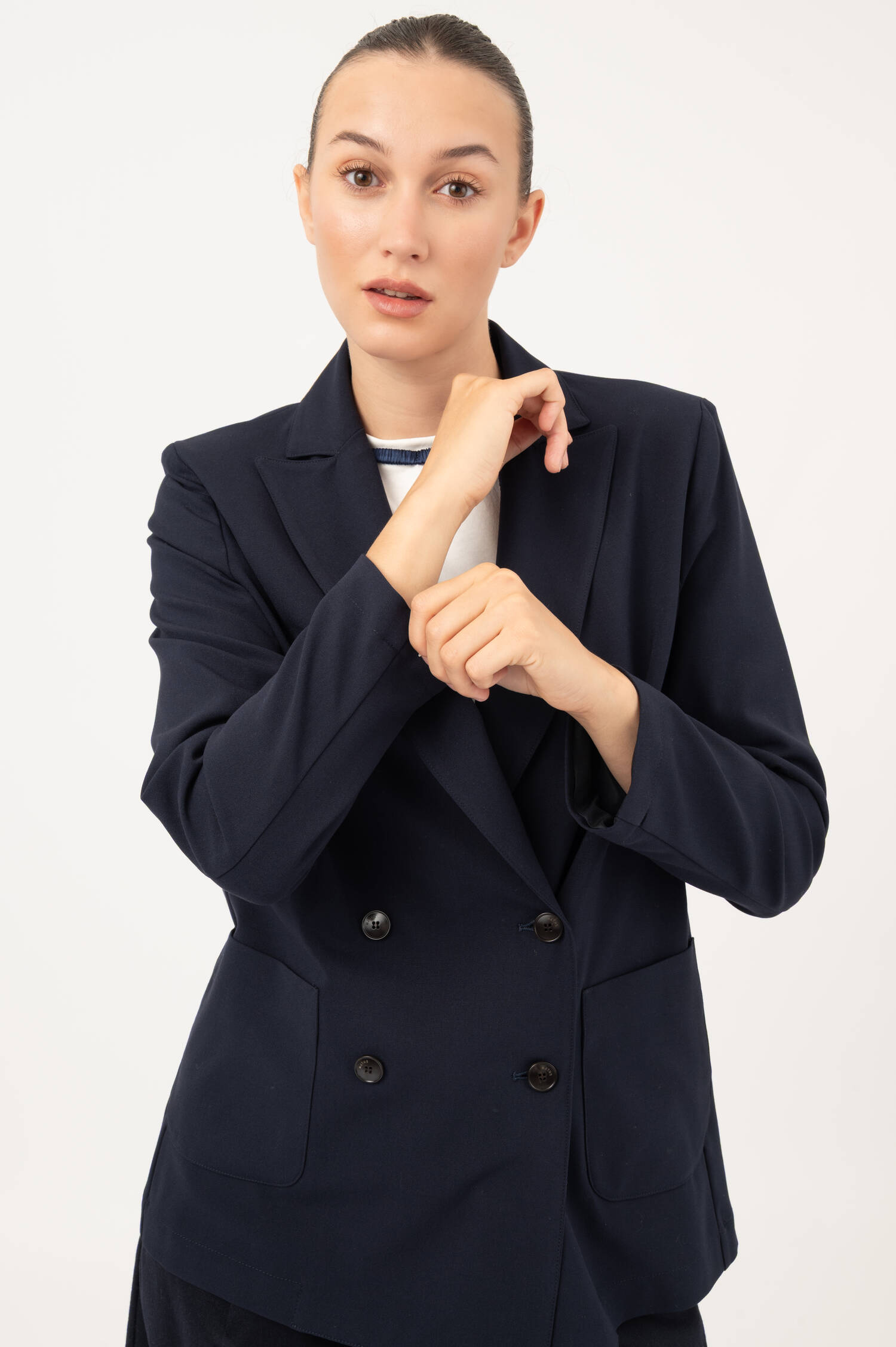 Blazer mit Spitzkragen in Navy Blazer mit Spitzkragen in Navy