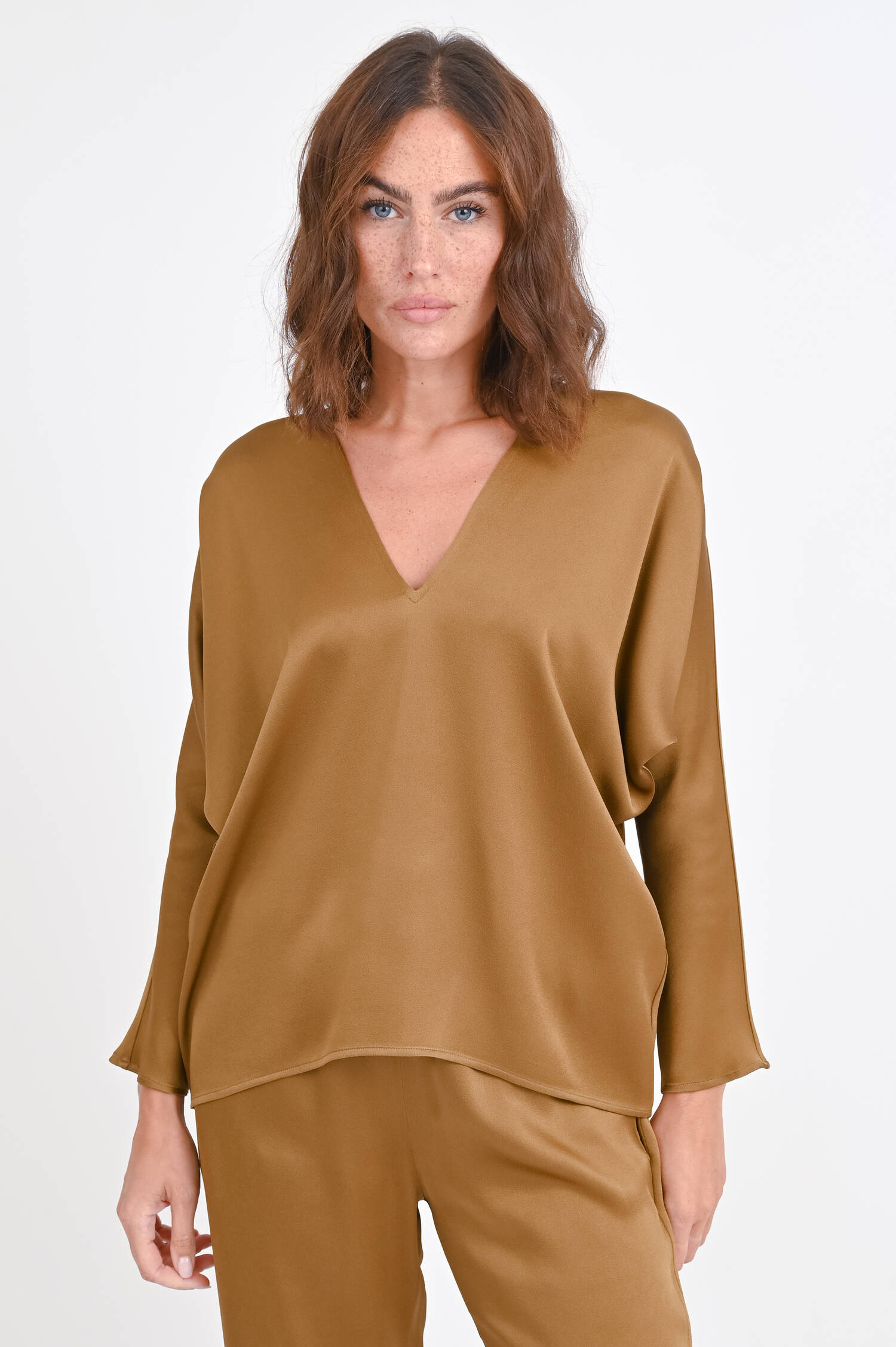 Bluse mit Fledermausärmeln in Caramel