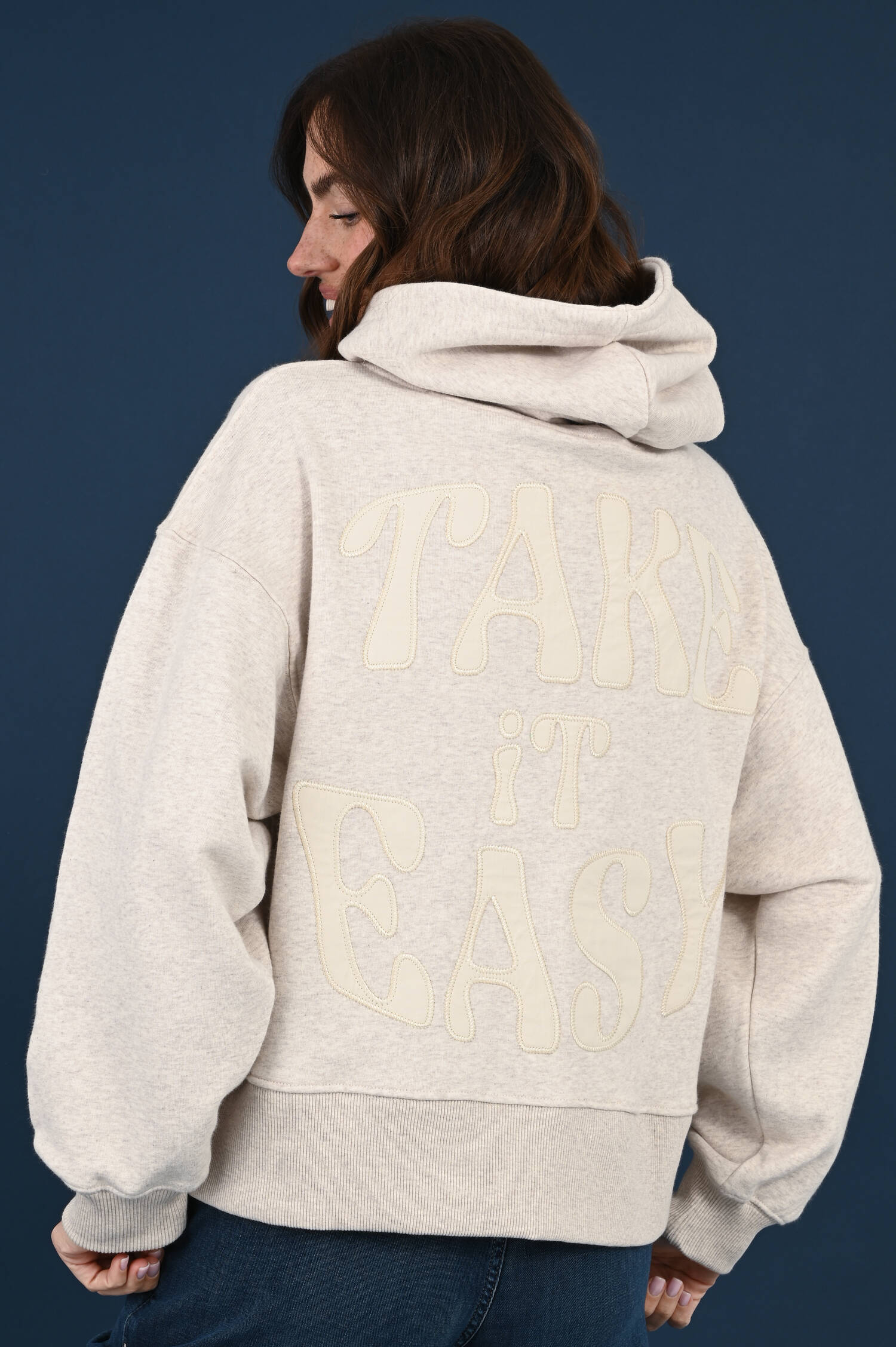 Kapuzensweater Take It Easy in Light Beige Kapuzensweater Take It Easy in Light Beige