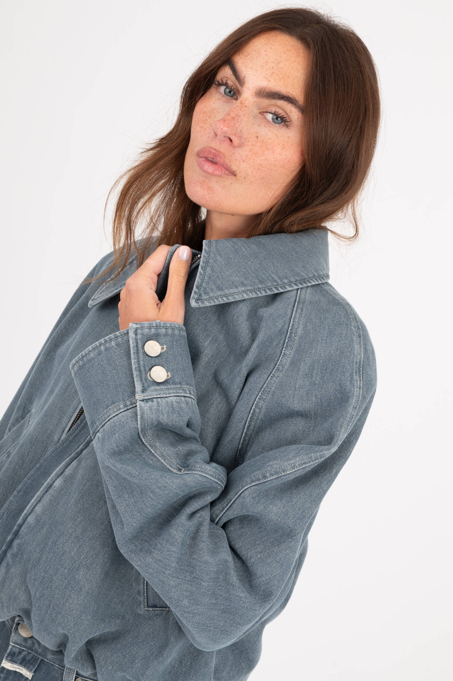 Jeansjacke in Grau