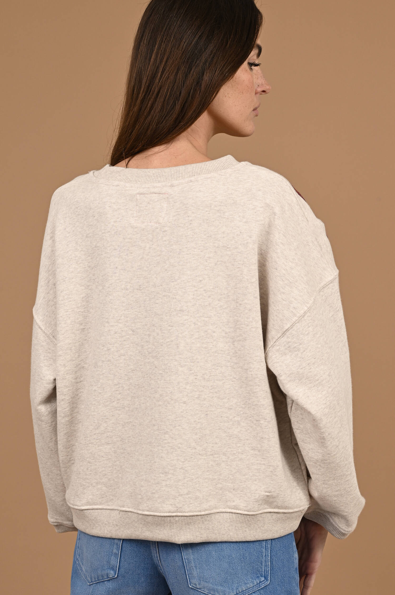 Sweater mit Pailettenstickerei in Beige Sweater mit Pailettenstickerei in Beige