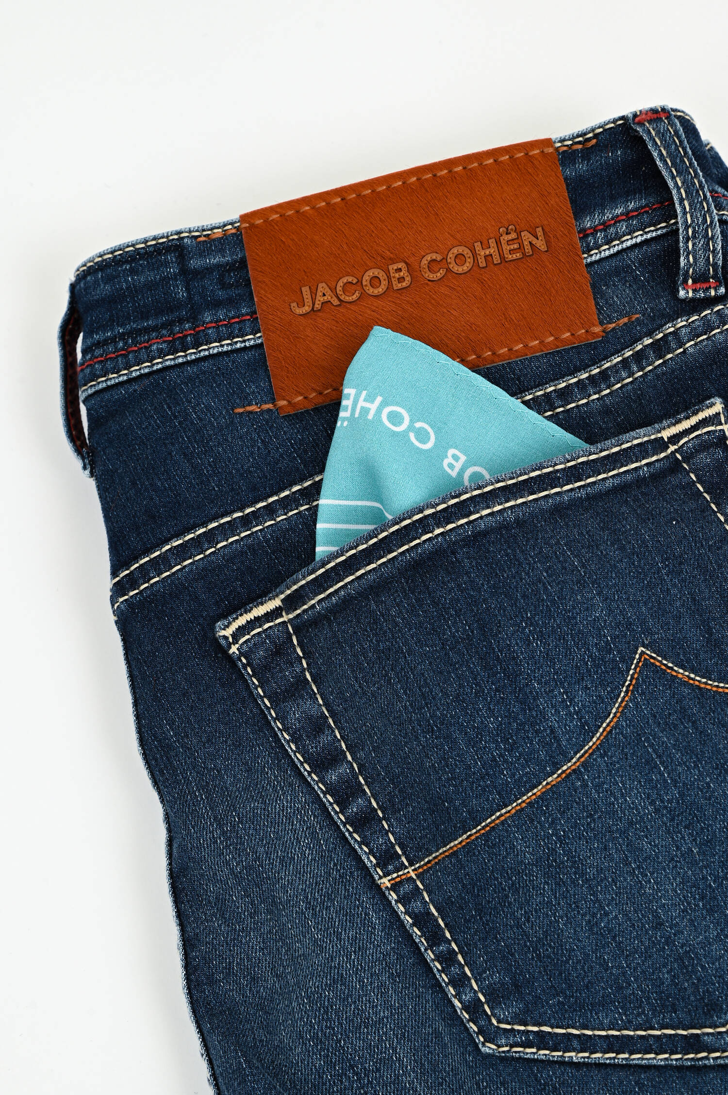 Jeans BARD in Dunkelblau Jeans BARD in Dunkelblau