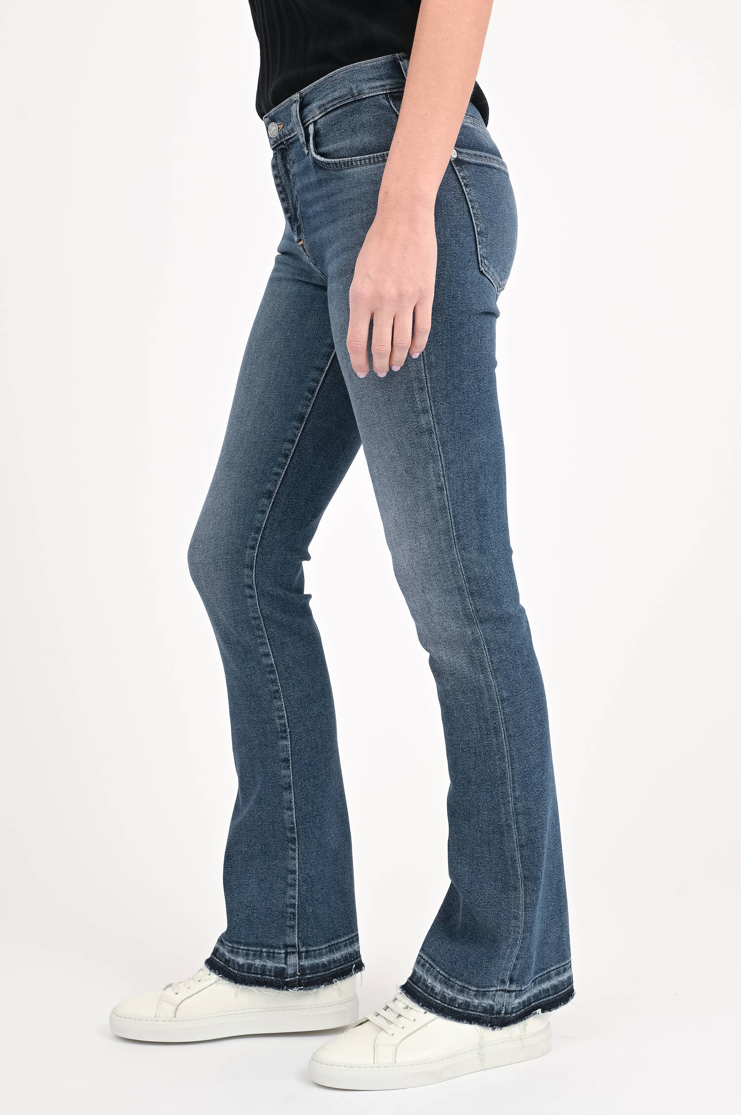 Bootcut Jeans BAY in Mittelblau Bootcut Jeans BAY in Mittelblau