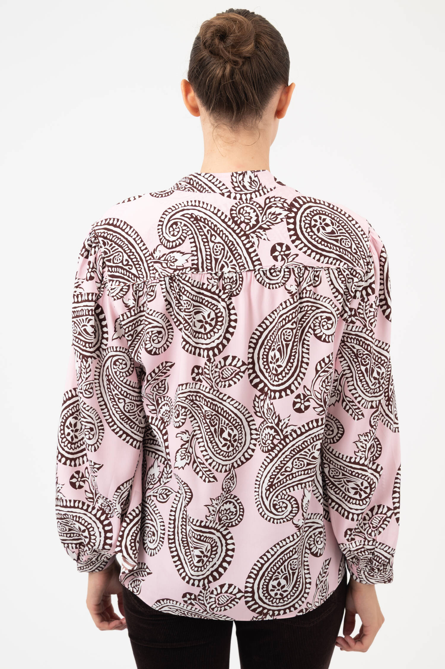Seiden-Bluse mit Paisley-Print in Rosa