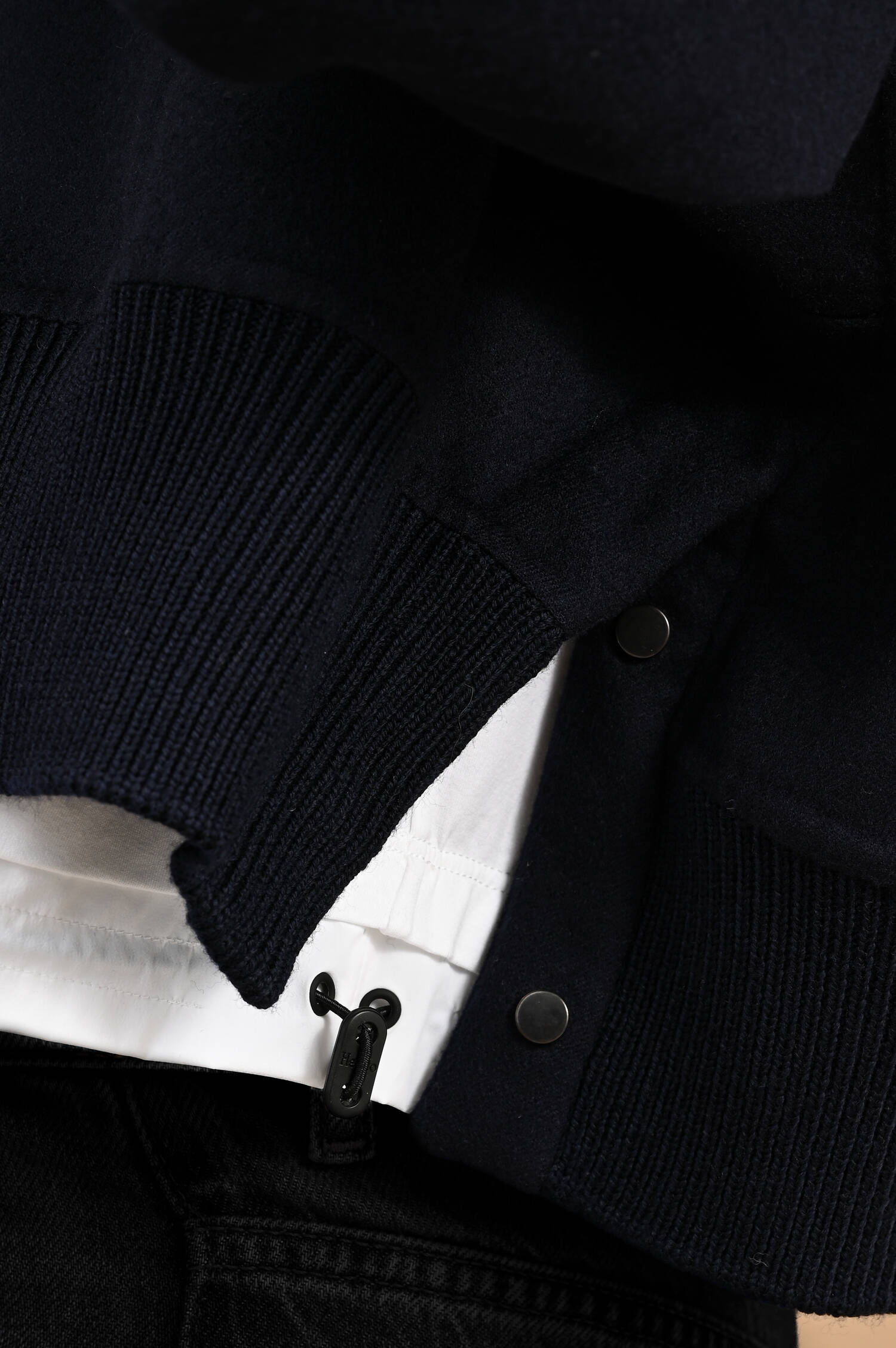 Woll-Bomberjacke in Dunkelblau