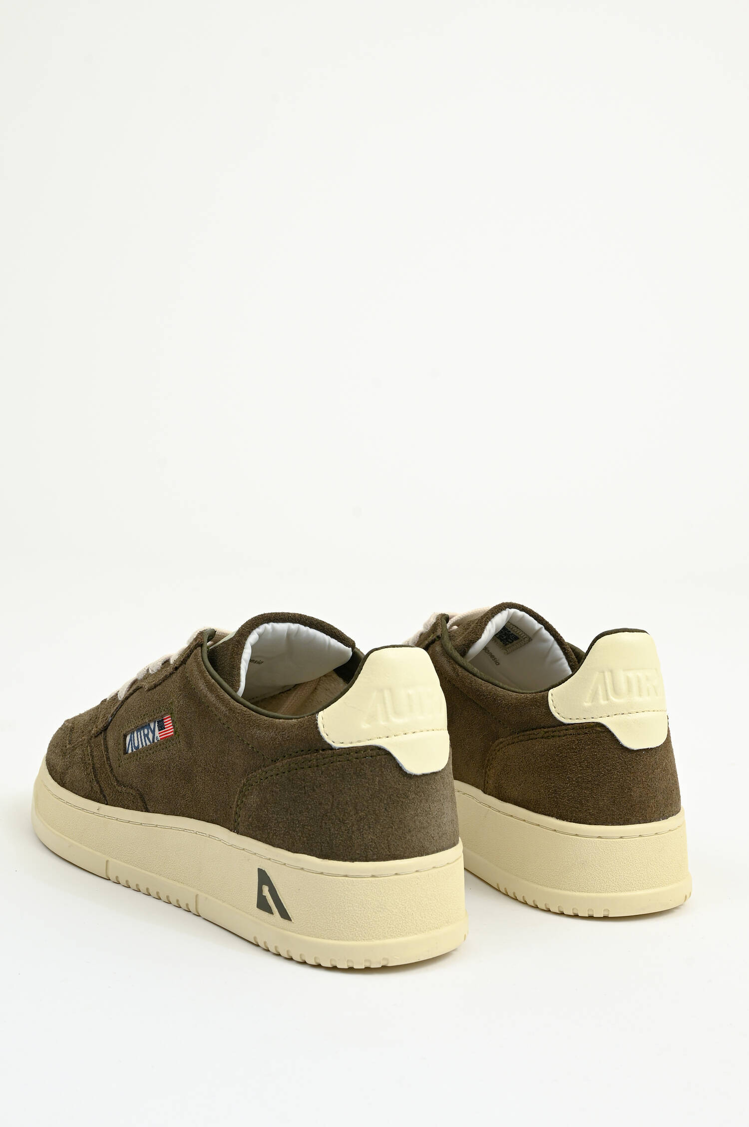 Rauleder-Sneaker MEDALIST LOW in Oliv