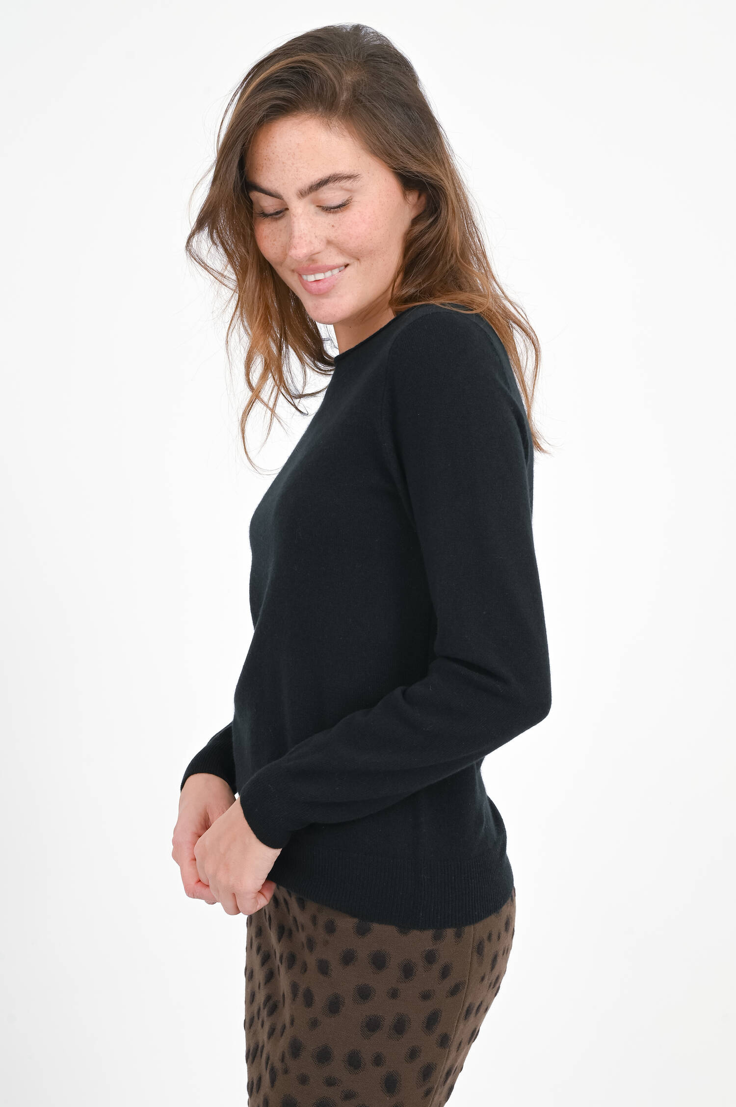 Basic-Pullover aus Cashmere in Schwarz