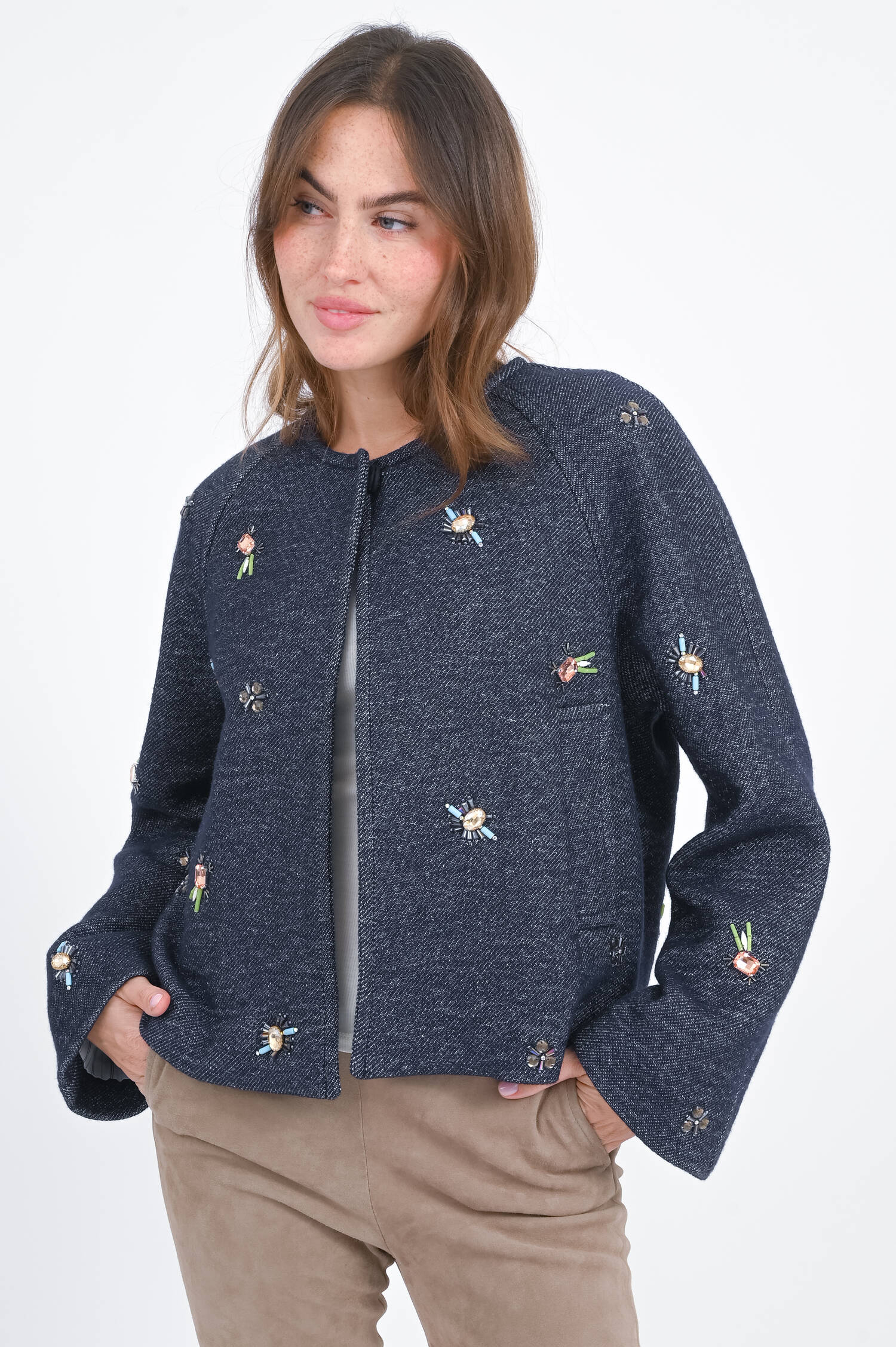 Jacke mit floralen Strass-Details in Denim