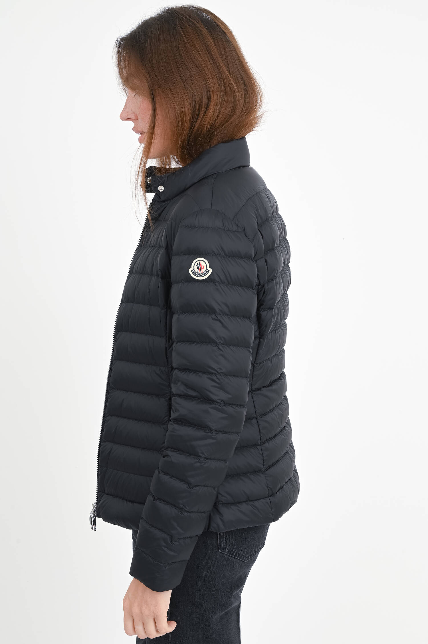 Taillierte Daunenjacke IGELLE in Schwarz