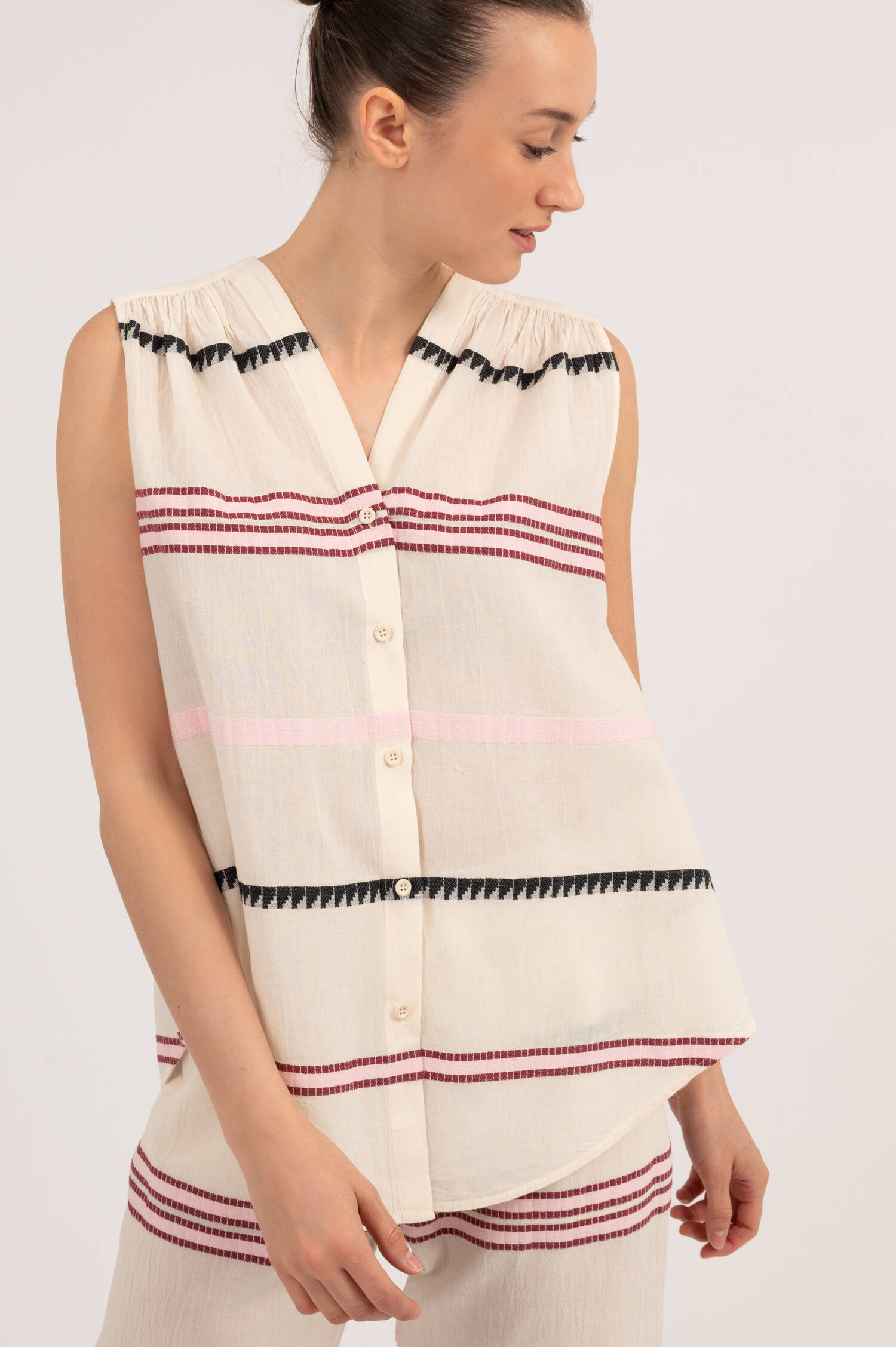 Blusentop NORESSA in Natur