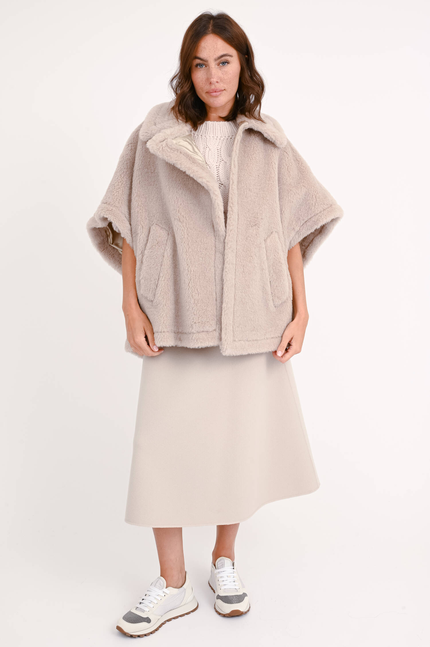 Teddy-Cape TEBE in Sand Teddy-Cape TEBE in Sand