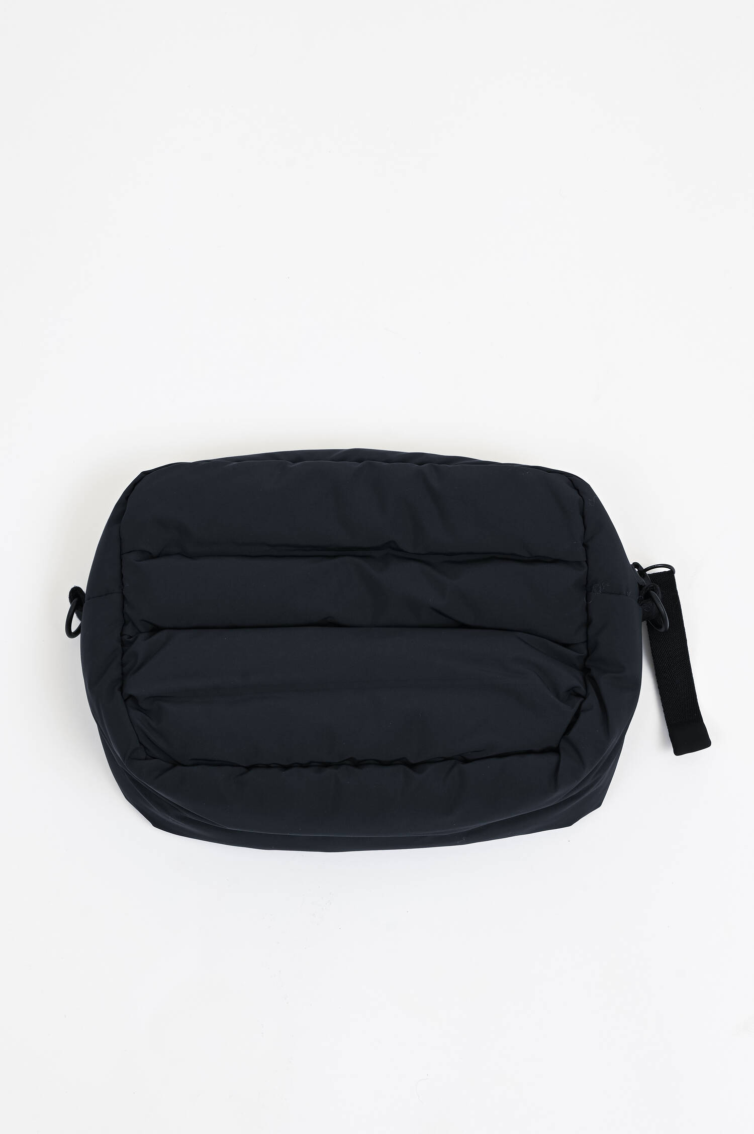 Crossbody Tasche PADA in Schwarz Crossbody Tasche PADA in Schwarz