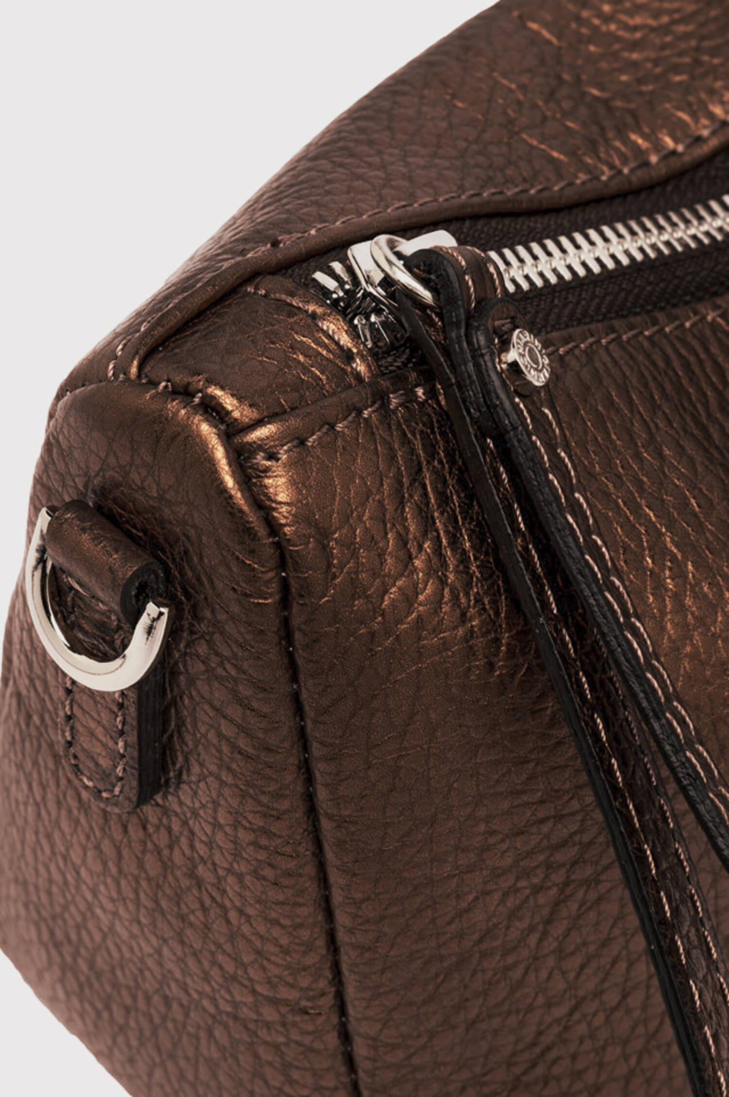 Clutch NORA in Rost Metallic Clutch NORA in Rost Metallic