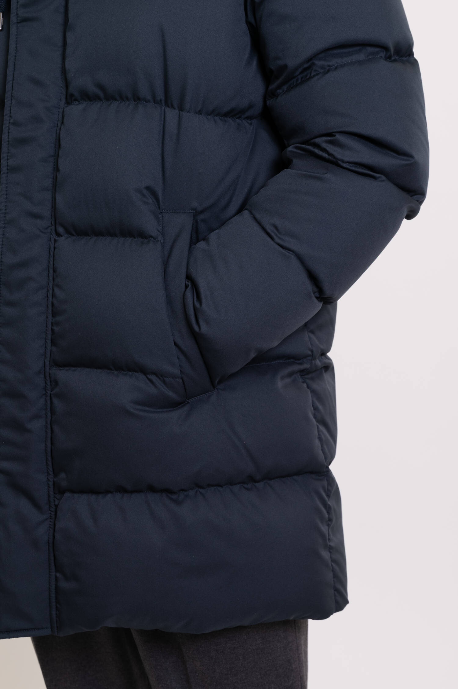 Daunenjacke in Navy