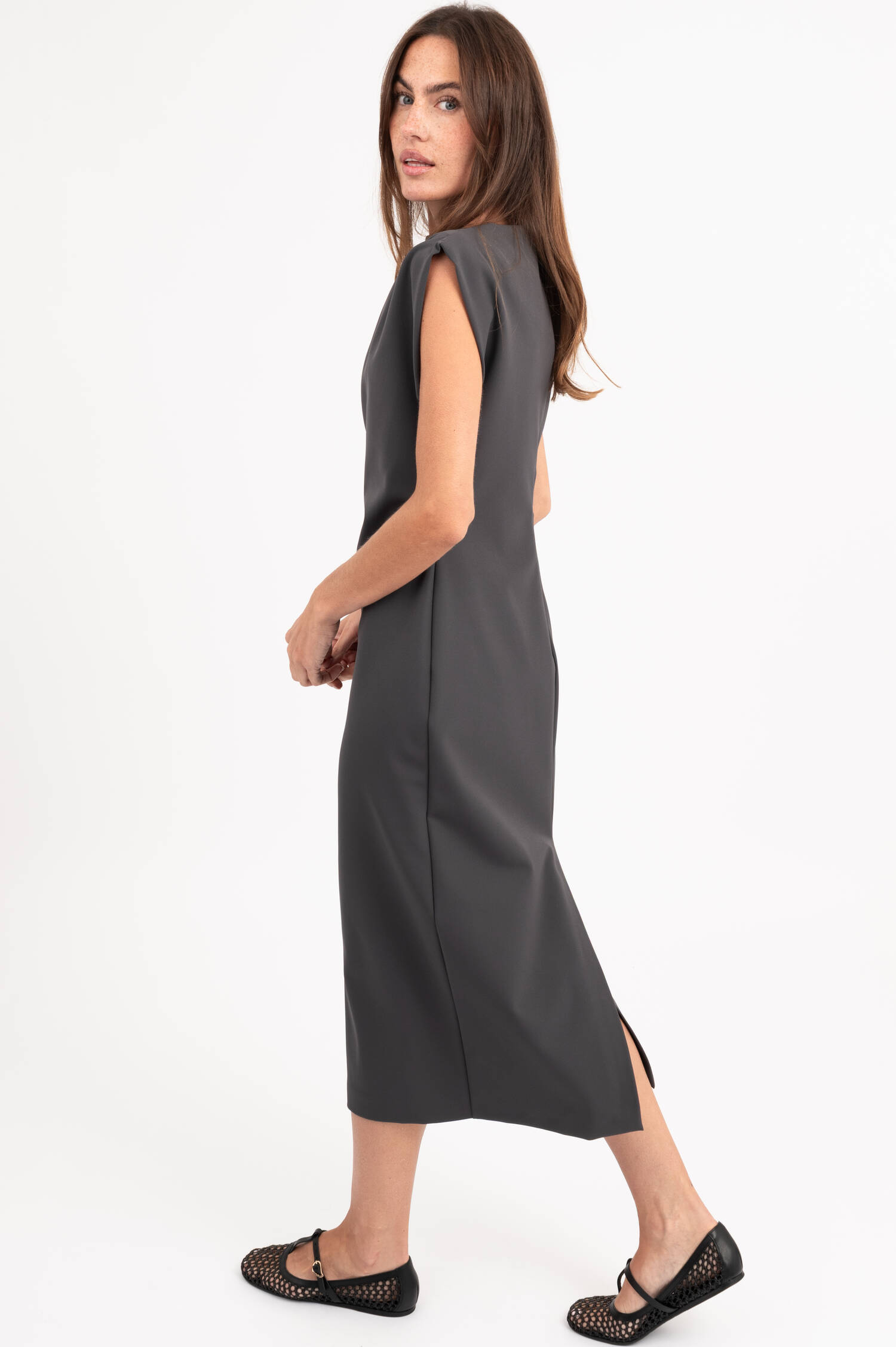 Kleid mit Raffung in Grau Kleid mit Raffung in Grau