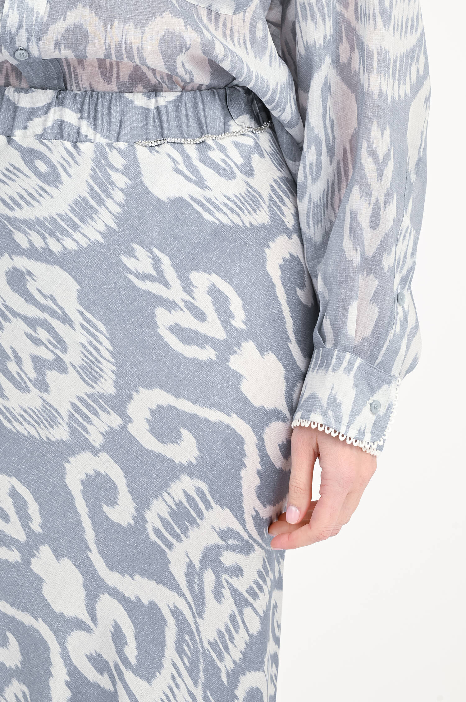 Gemusterter Maxi-Slip-Rock in Ikat Azul 