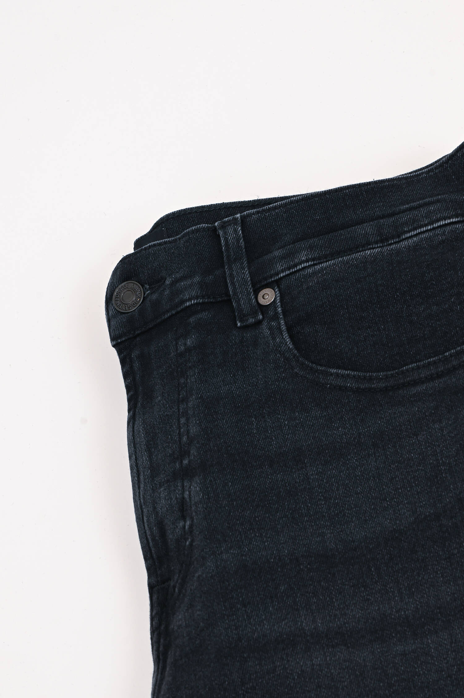 Slim Fit Jeans PAXTYN in Schwarz