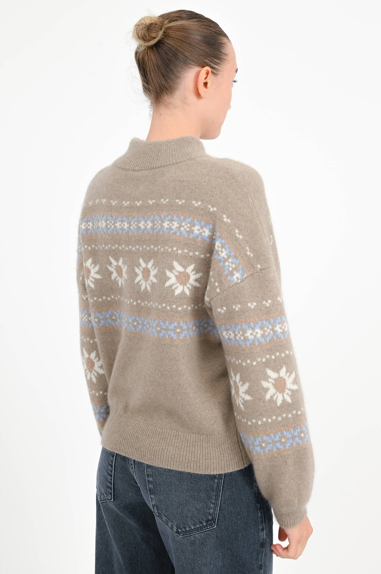 Winterlicher Pullover aus Wollmix in Hellbraun