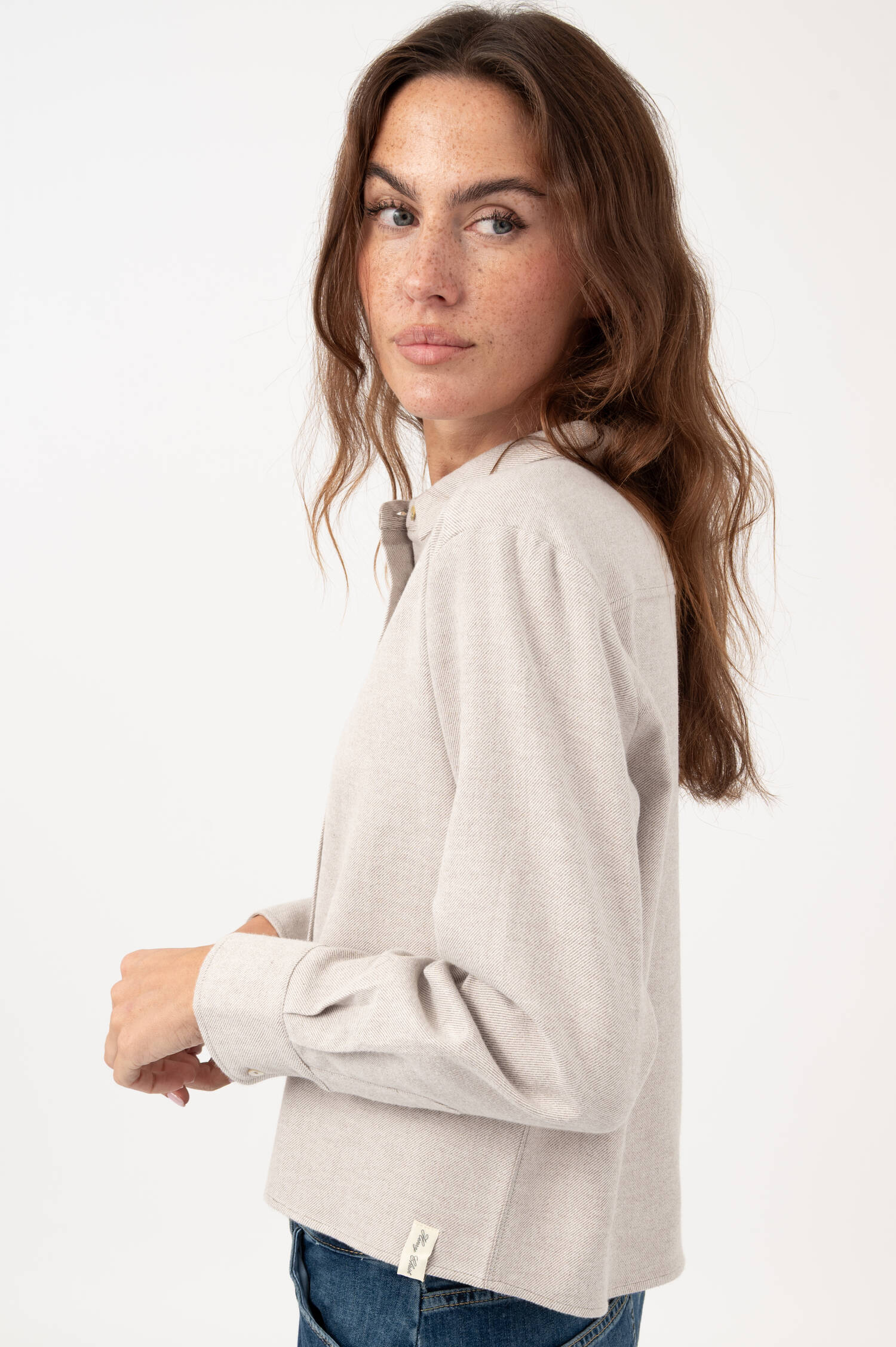 Cropped Bluse aus Baumwollflanell in Taupe Cropped Bluse aus Baumwollflanell in Taupe