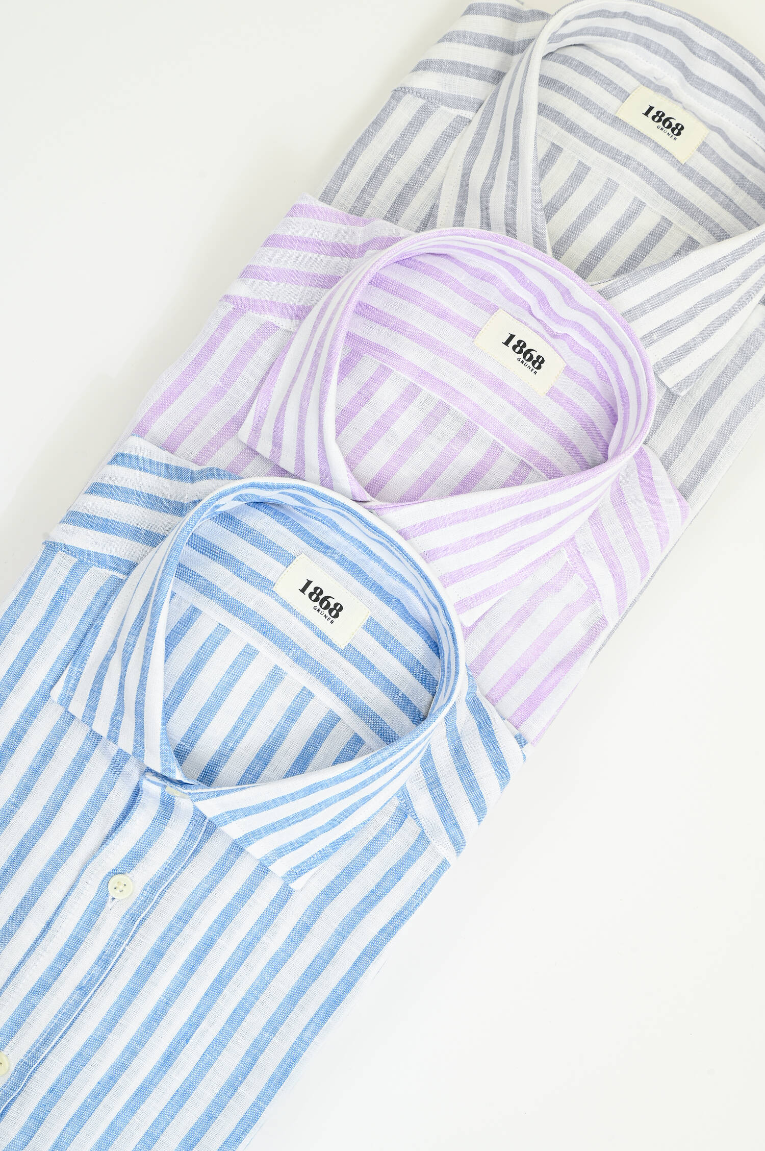 Leinenhemd mit breiten Streifen in Mittelblau/Weiß