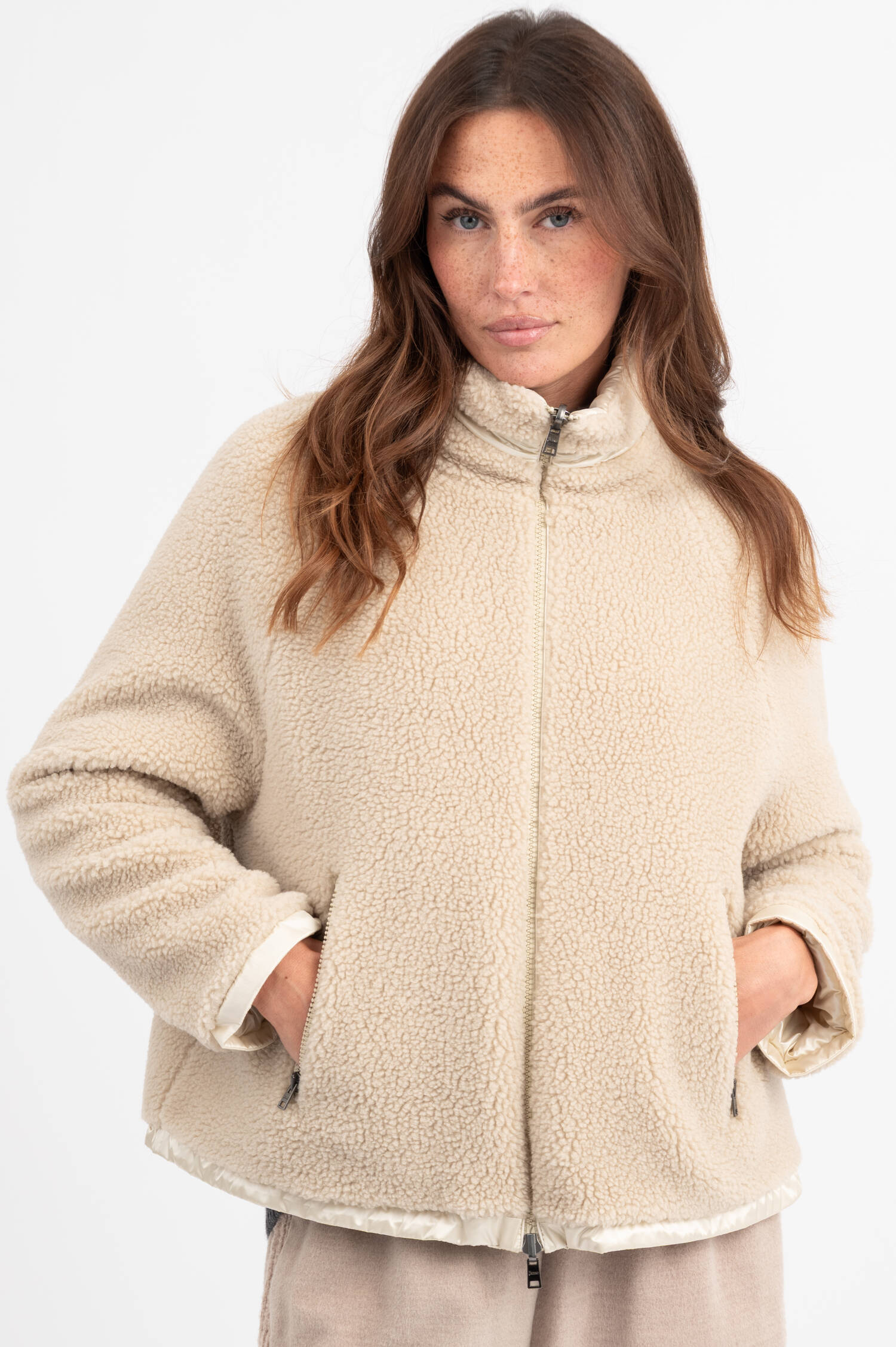Teddyjacke in Beige