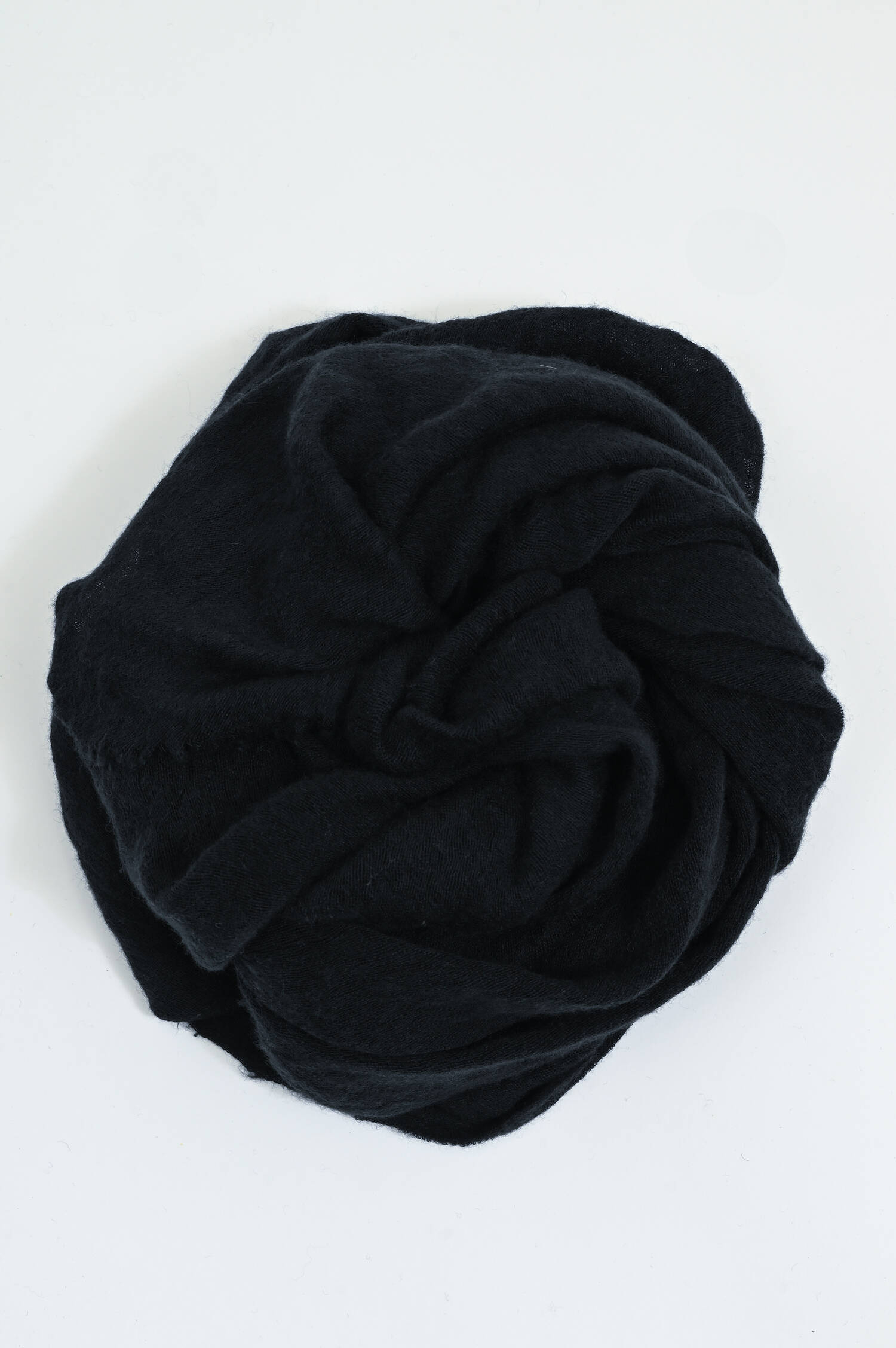 Schal aus reinem Cashmer in Schwarz