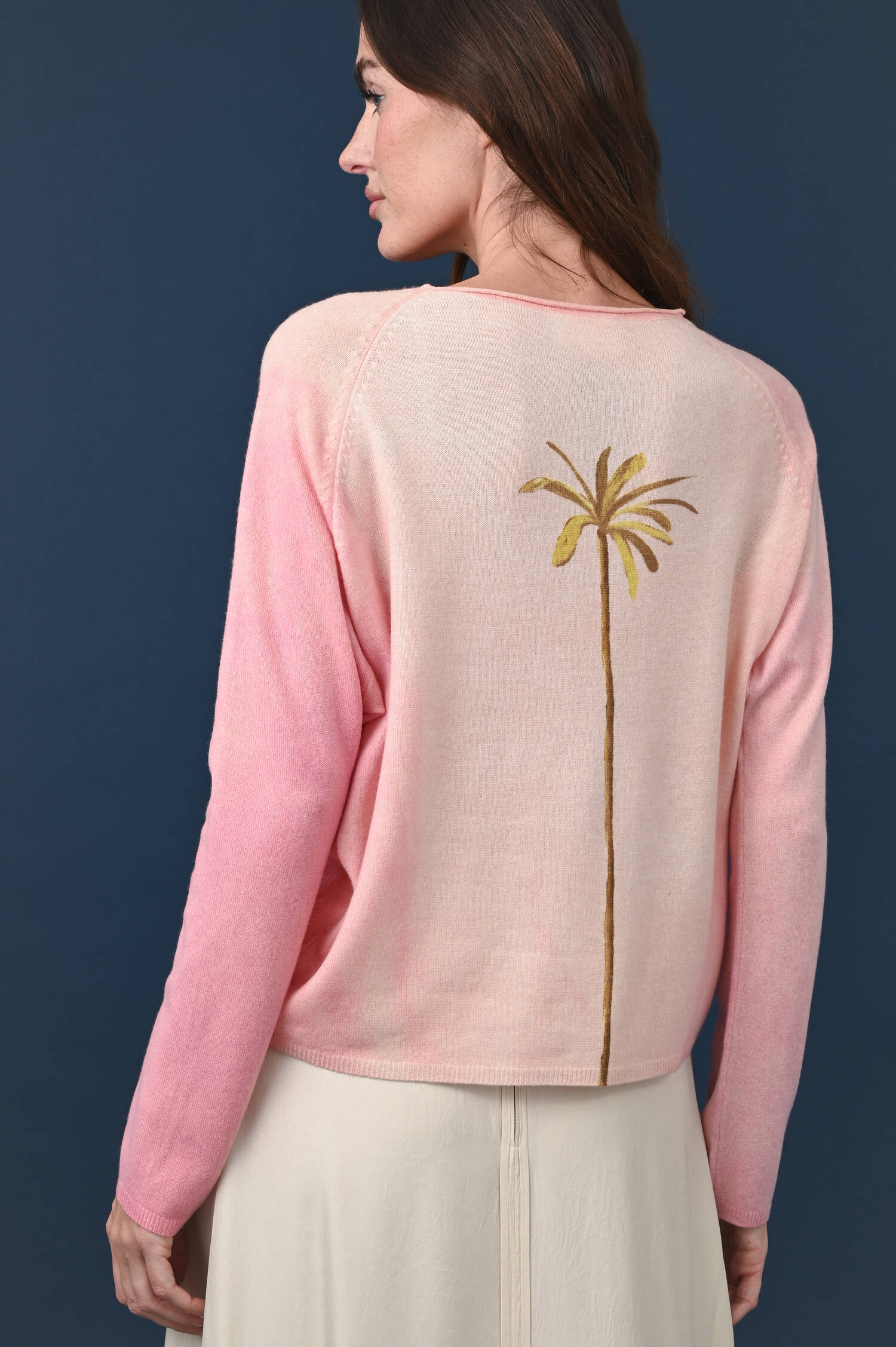 Cashmere Pullover mit Palmenmotiv in Rosa