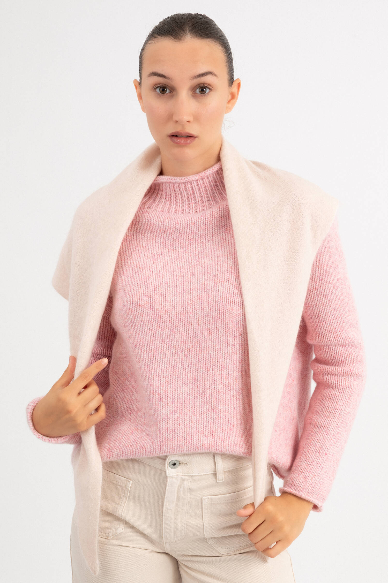 Cashmere-Woll Dreieckstuch in Beige Cashmere-Woll Dreieckstuch in Beige