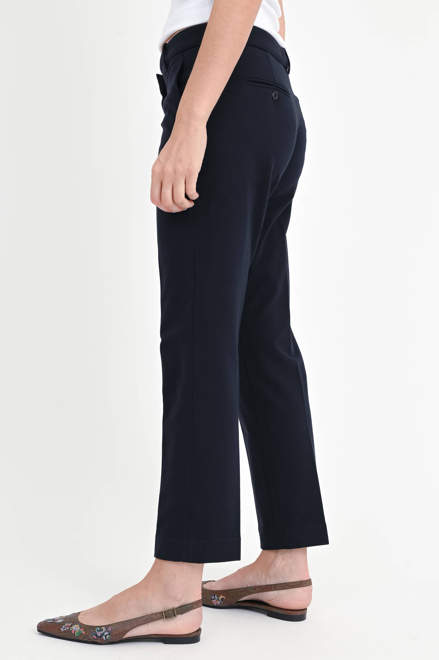 Schmale Hose aus Baumwoll-Mix in Navy