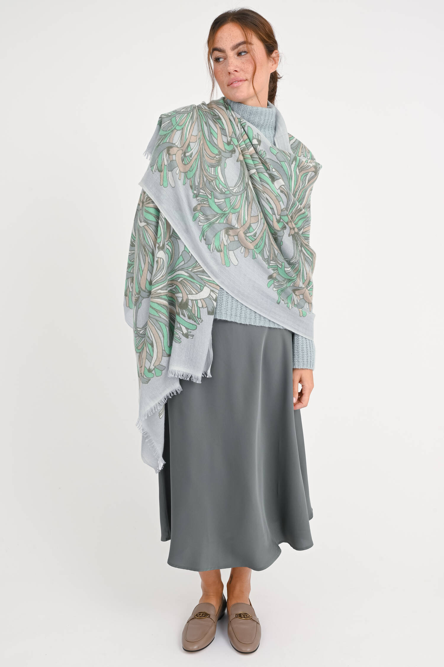 Schal LIMBA aus Cashmere in Grau/Grün Schal LIMBA aus Cashmere in Grau/Grün