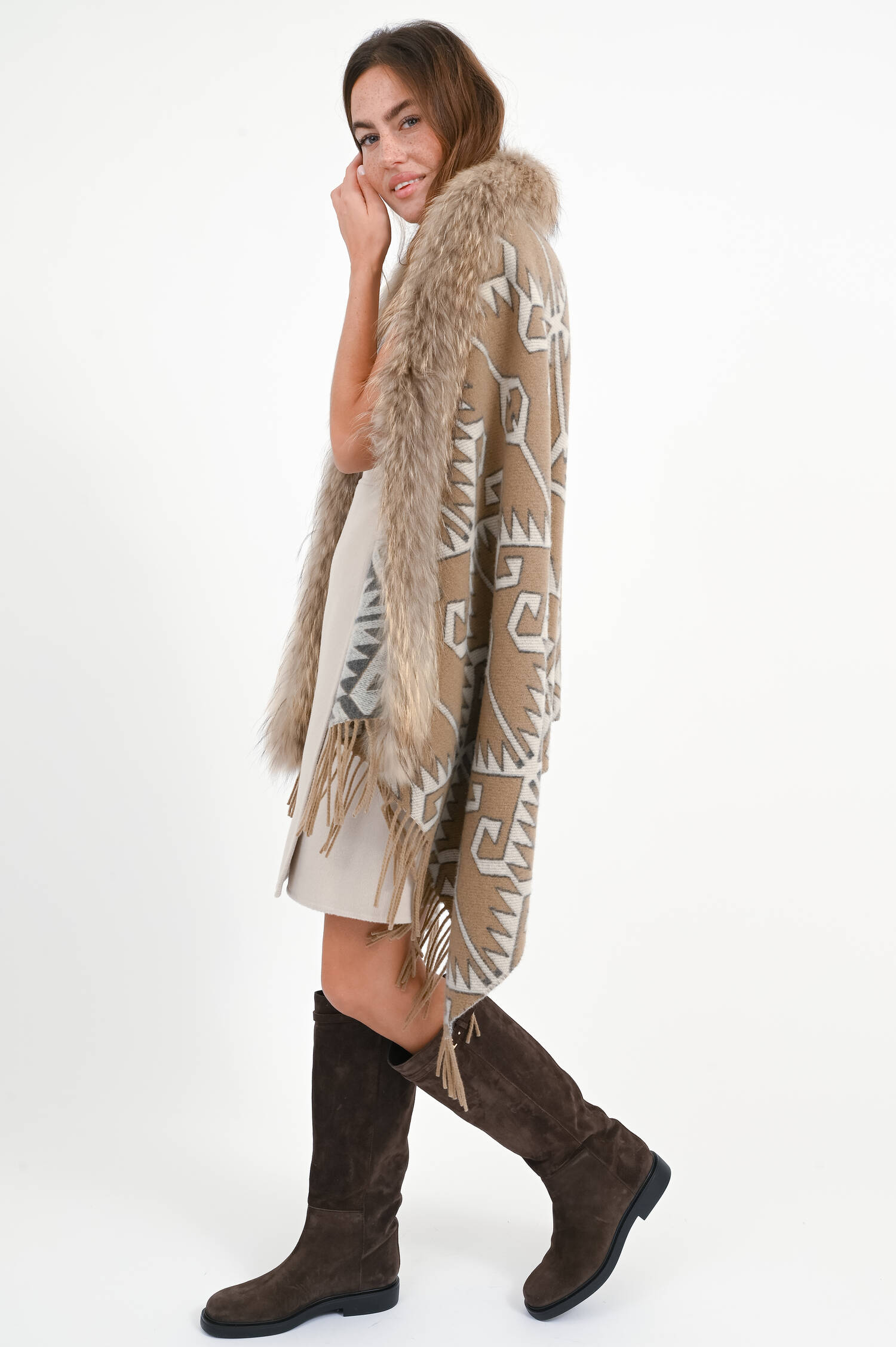 Wollcape STOLA in Navajo Camel Wollcape STOLA in Navajo Camel