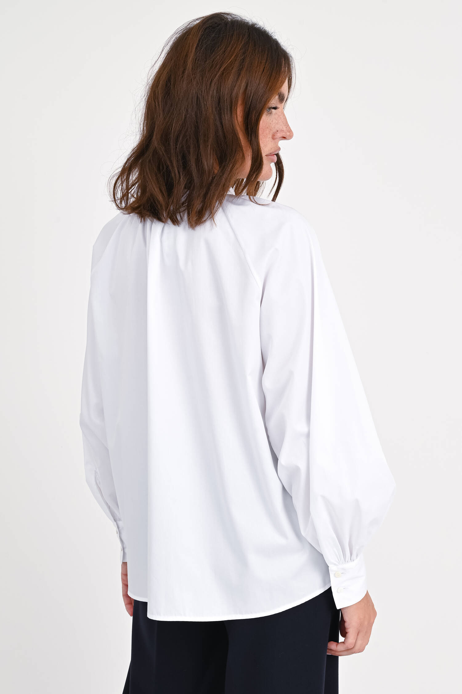 Oversize-Bluse MARBUT in Weiß