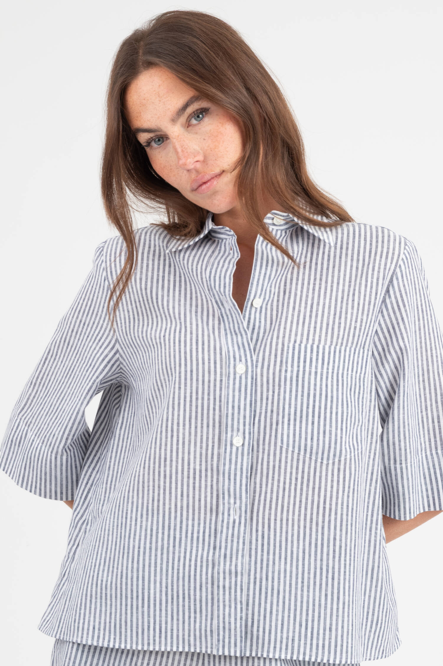 Leinenbluse in Blau/Weiß gestreift Leinenbluse in Blau/Weiß gestreift