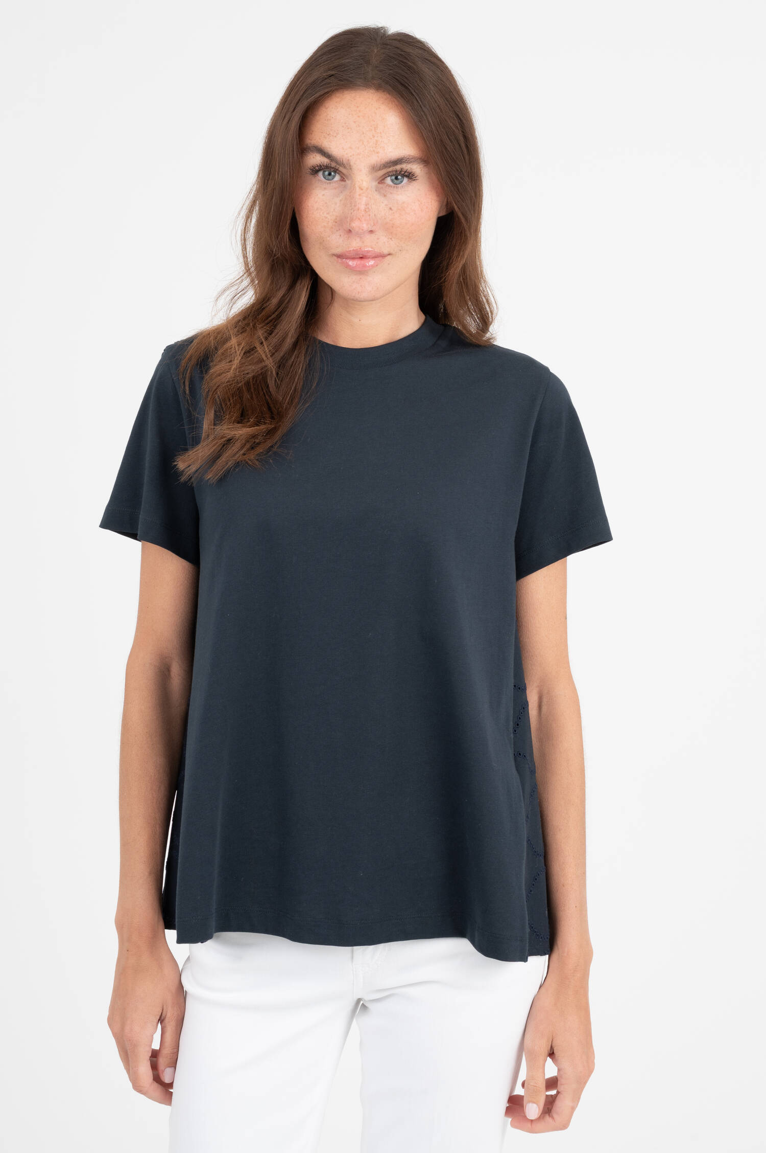 T-Shirt mit Lochmuster in Navyblue