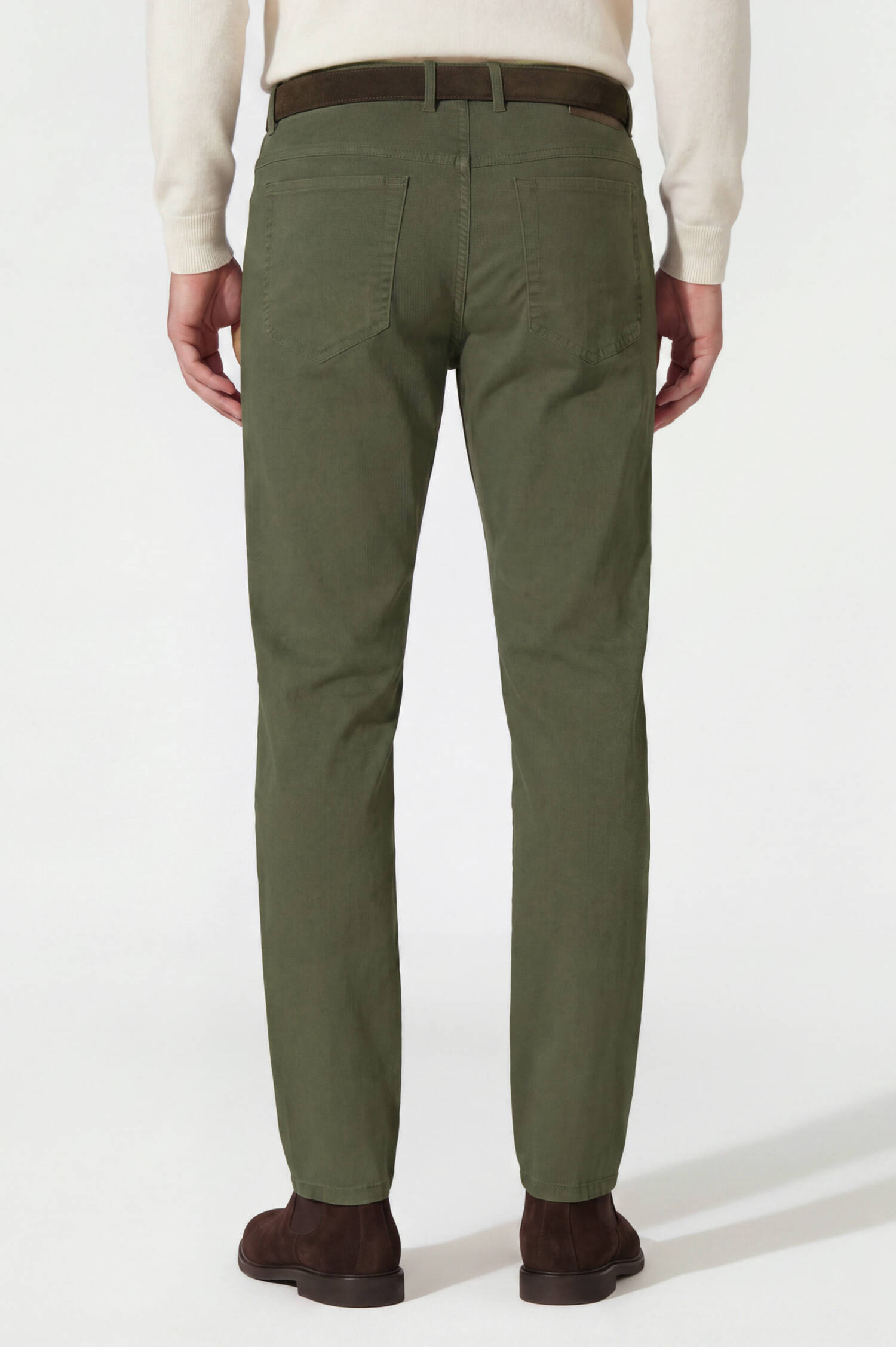 Slim-Hose TOURIST in Oliv Slim-Hose TOURIST in Oliv