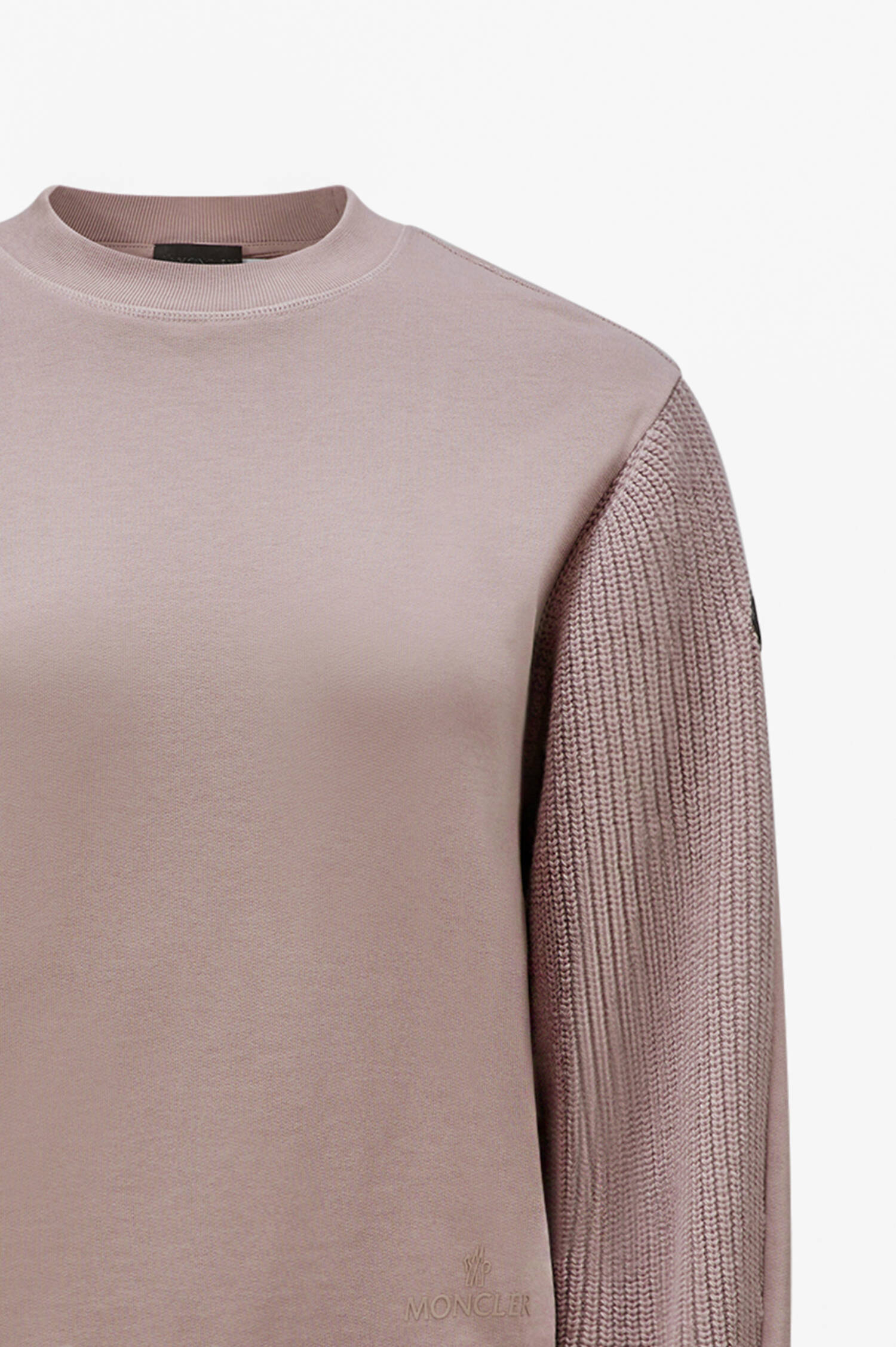 Sweatshirt mit gestrickten Ärmeln in Muave Sweatshirt mit gestrickten Ärmeln in Muave