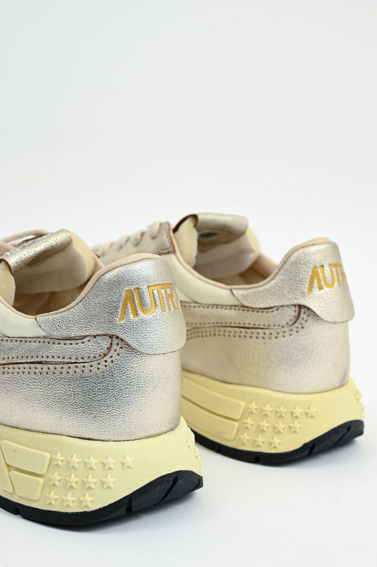 Sneaker REELWIND LOW in Gold/Weiß Sneaker REELWIND LOW in Gold/Weiß