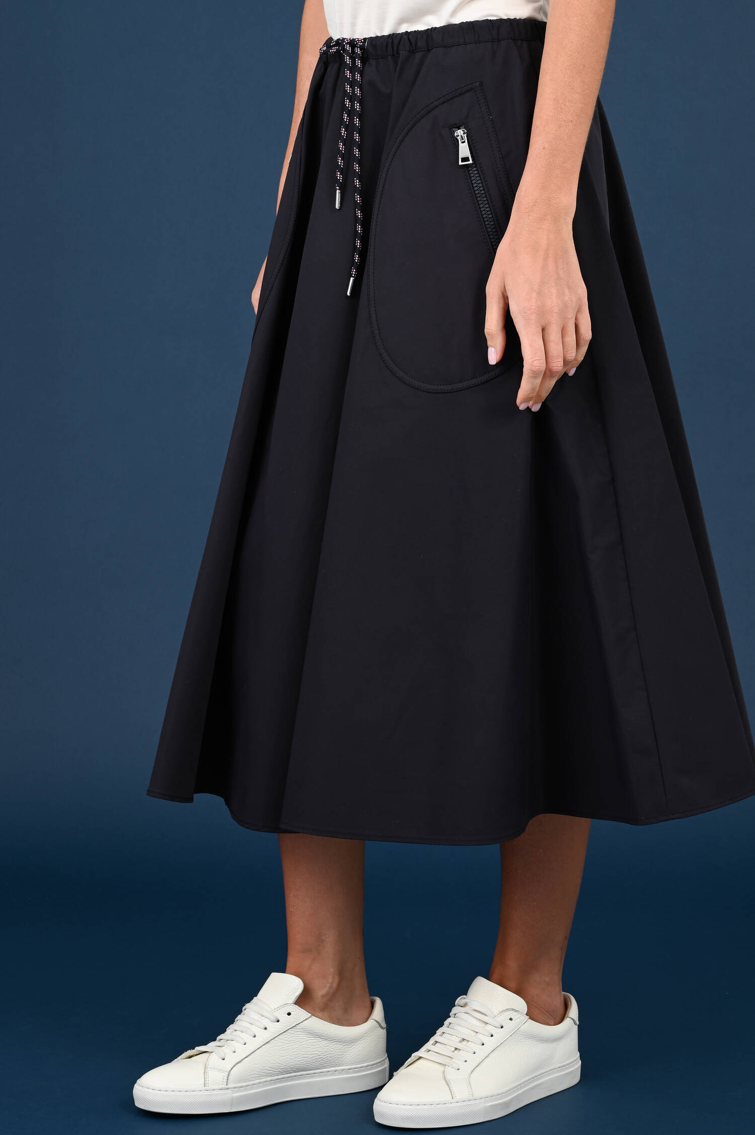 A-Linien Rock in Marine A-Linien Rock in Marine