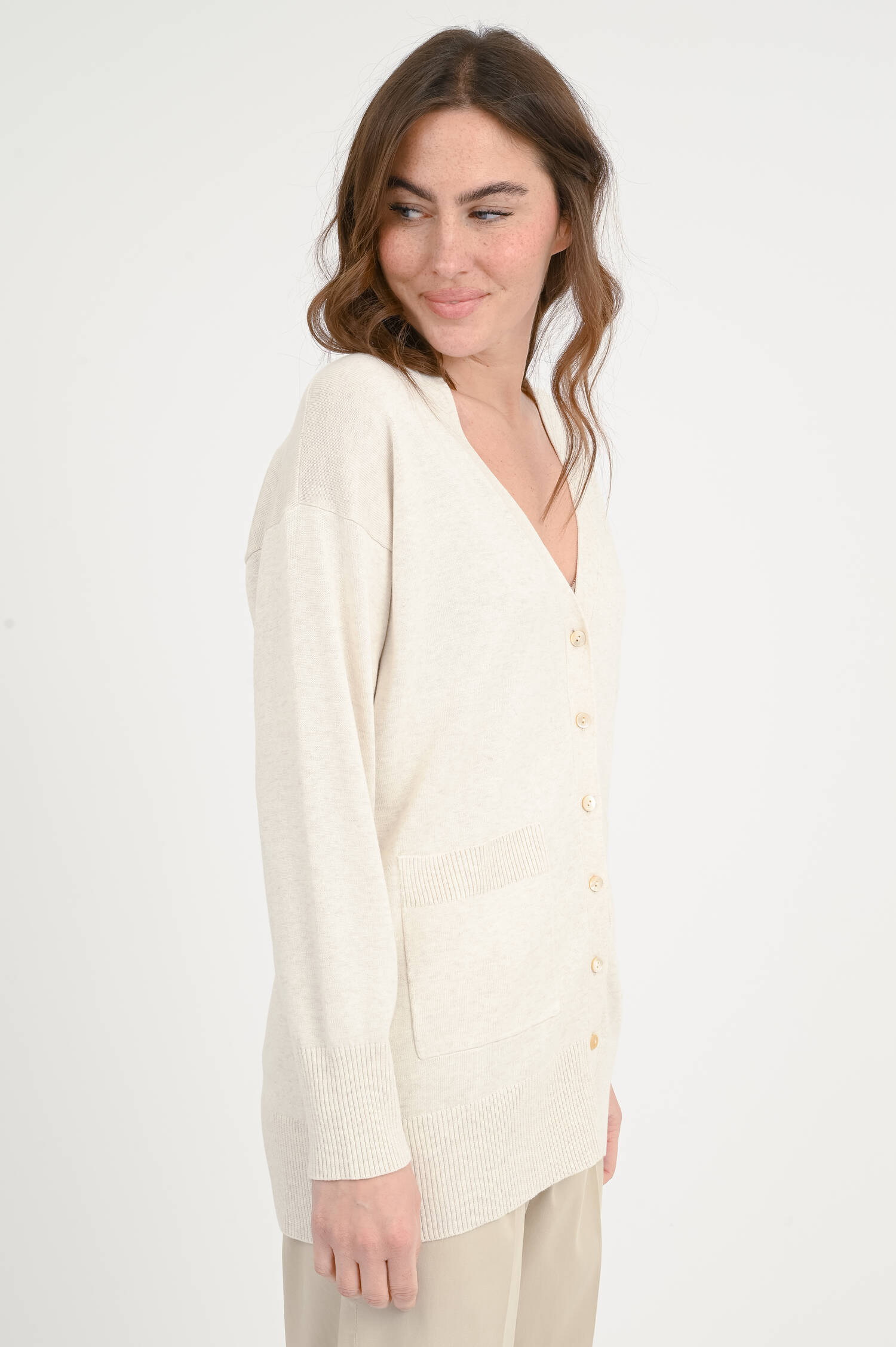 Cardigan aus Baumwoll-Mix in Ivory Cardigan aus Baumwoll-Mix in Ivory