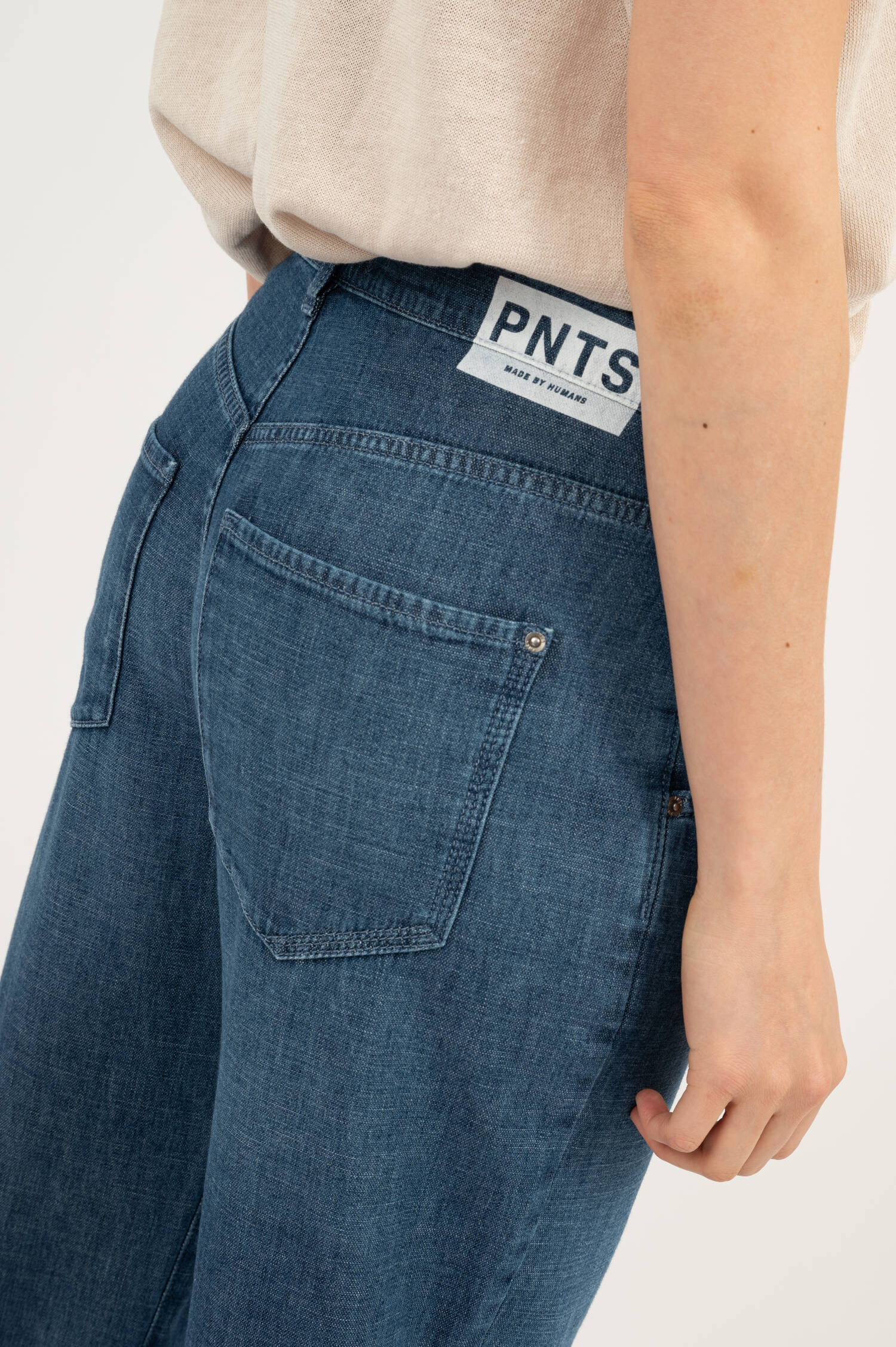 Jeans THE O SHAPE in Mittelblau