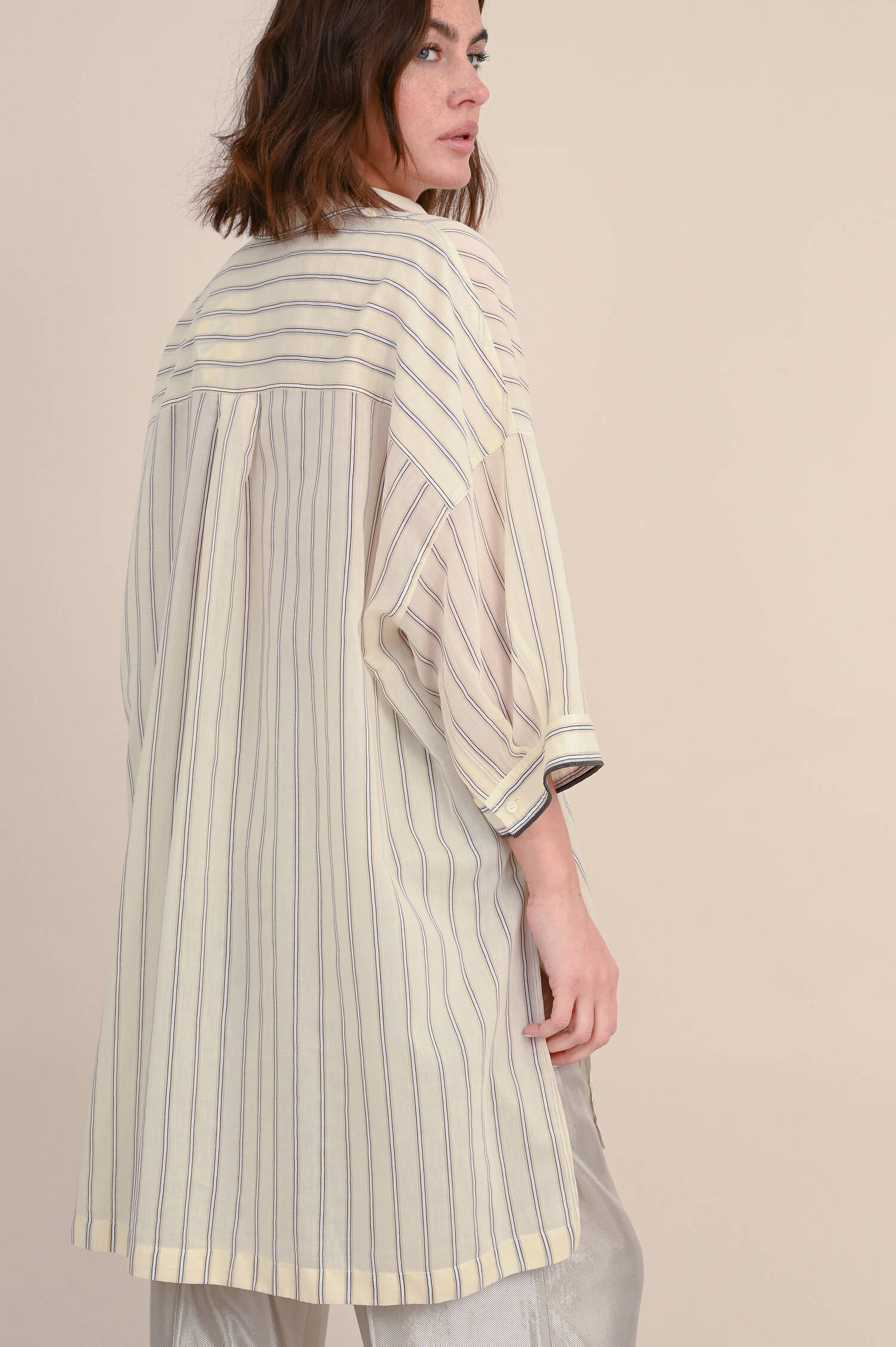 Gestreifte Bluse in Beige/Weiß