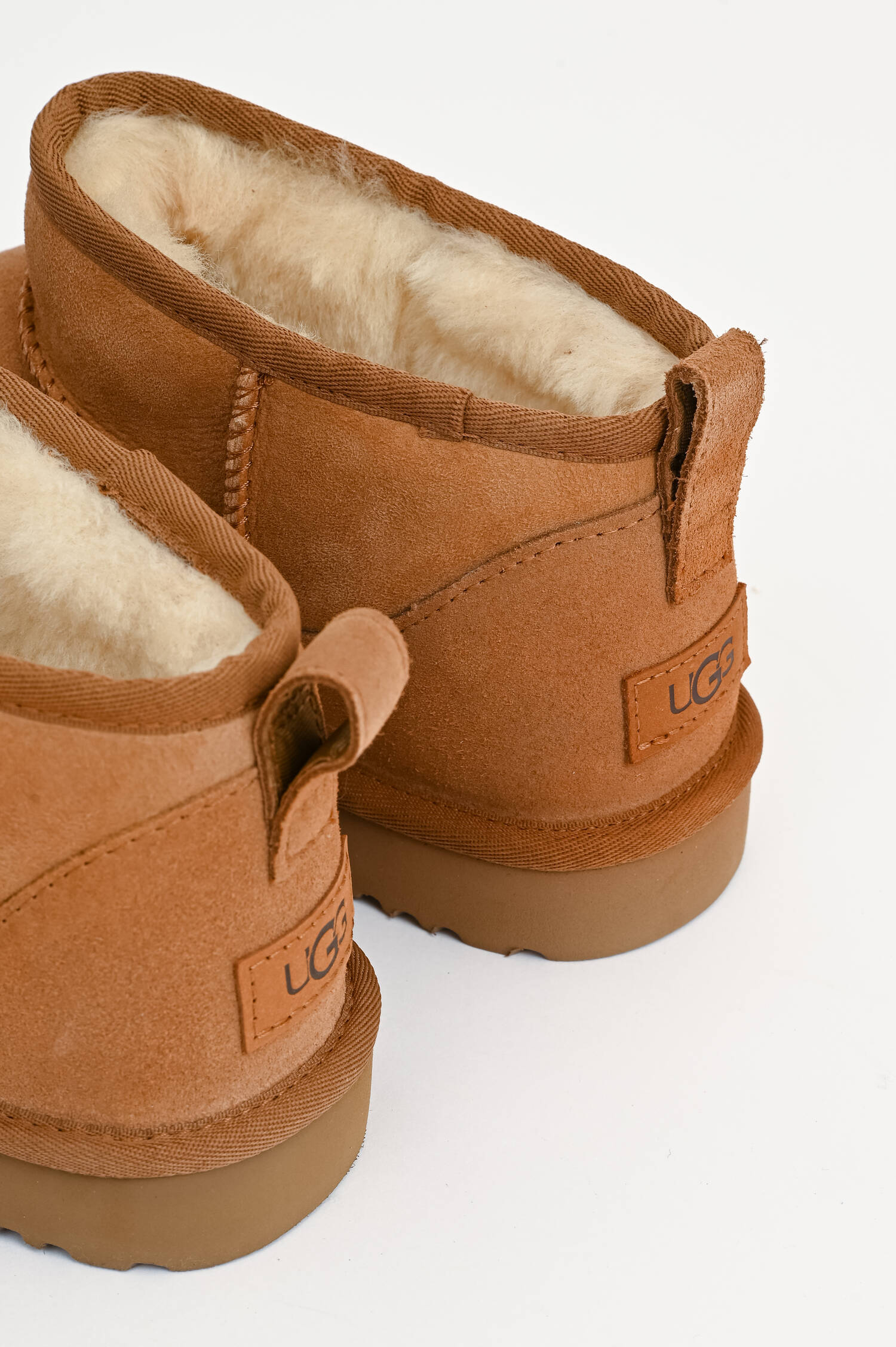 Lammfell-Boot ULTRA MINI in Chestnut Lammfell-Boot ULTRA MINI in Chestnut