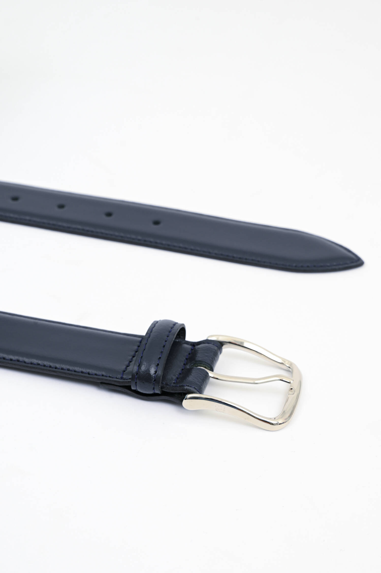 Gürtel aus Leder in Navy