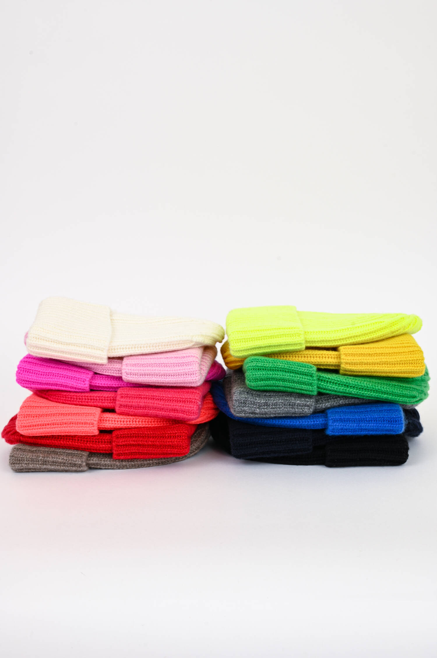 Midi-Mütze aus Cashmere in Grün