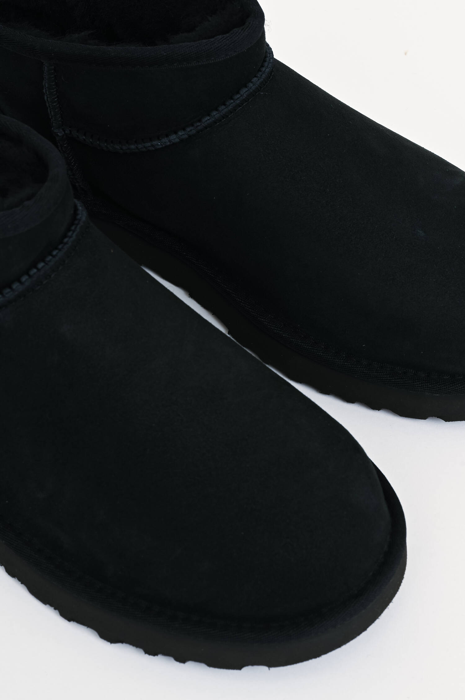 Lamfell-Boot CLASSIC ULTRA MINI in Schwarz Lamfell-Boot CLASSIC ULTRA MINI in Schwarz